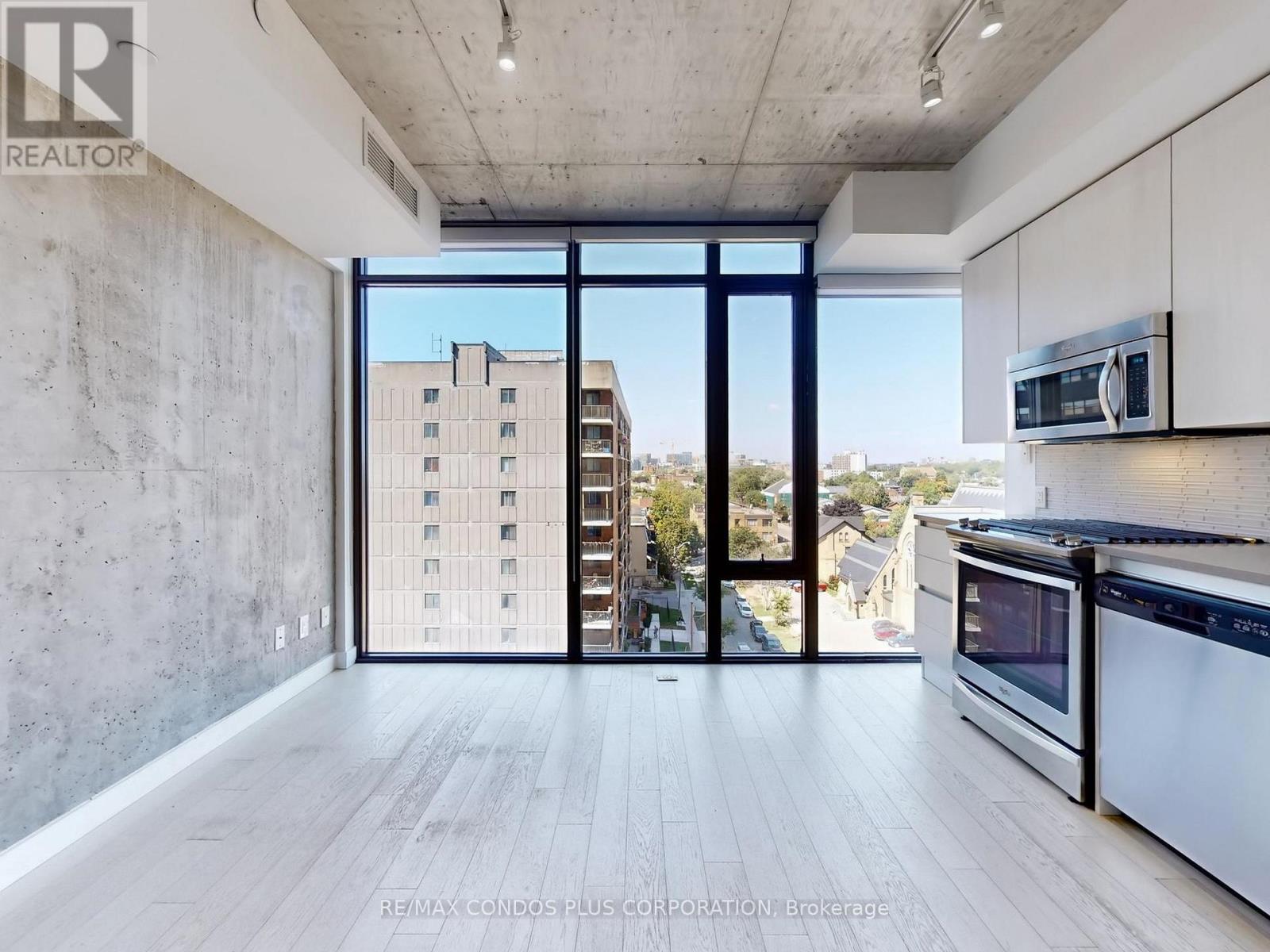 705 - 111 Bathurst Street, Toronto, Ontario  M5V 0M9 - Photo 14 - C12694142