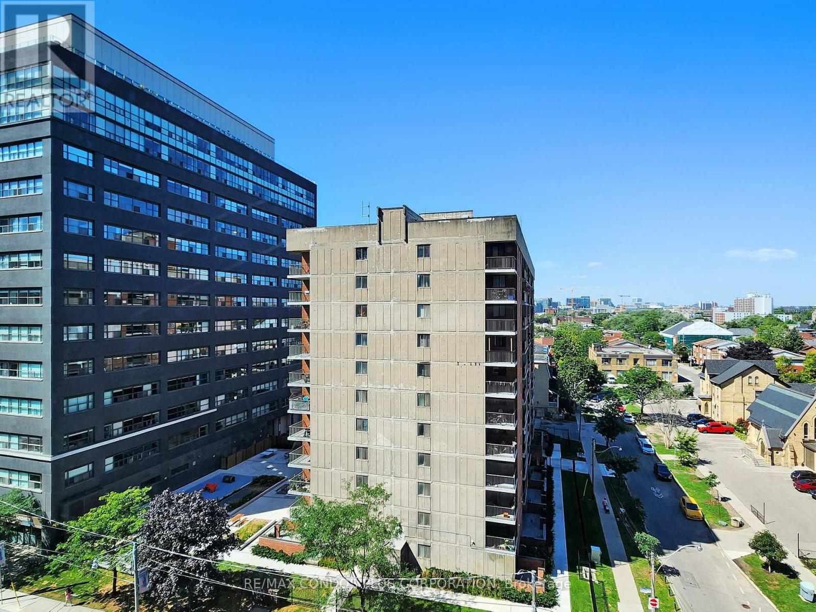 705 - 111 Bathurst Street, Toronto, Ontario  M5V 0M9 - Photo 34 - C12694142