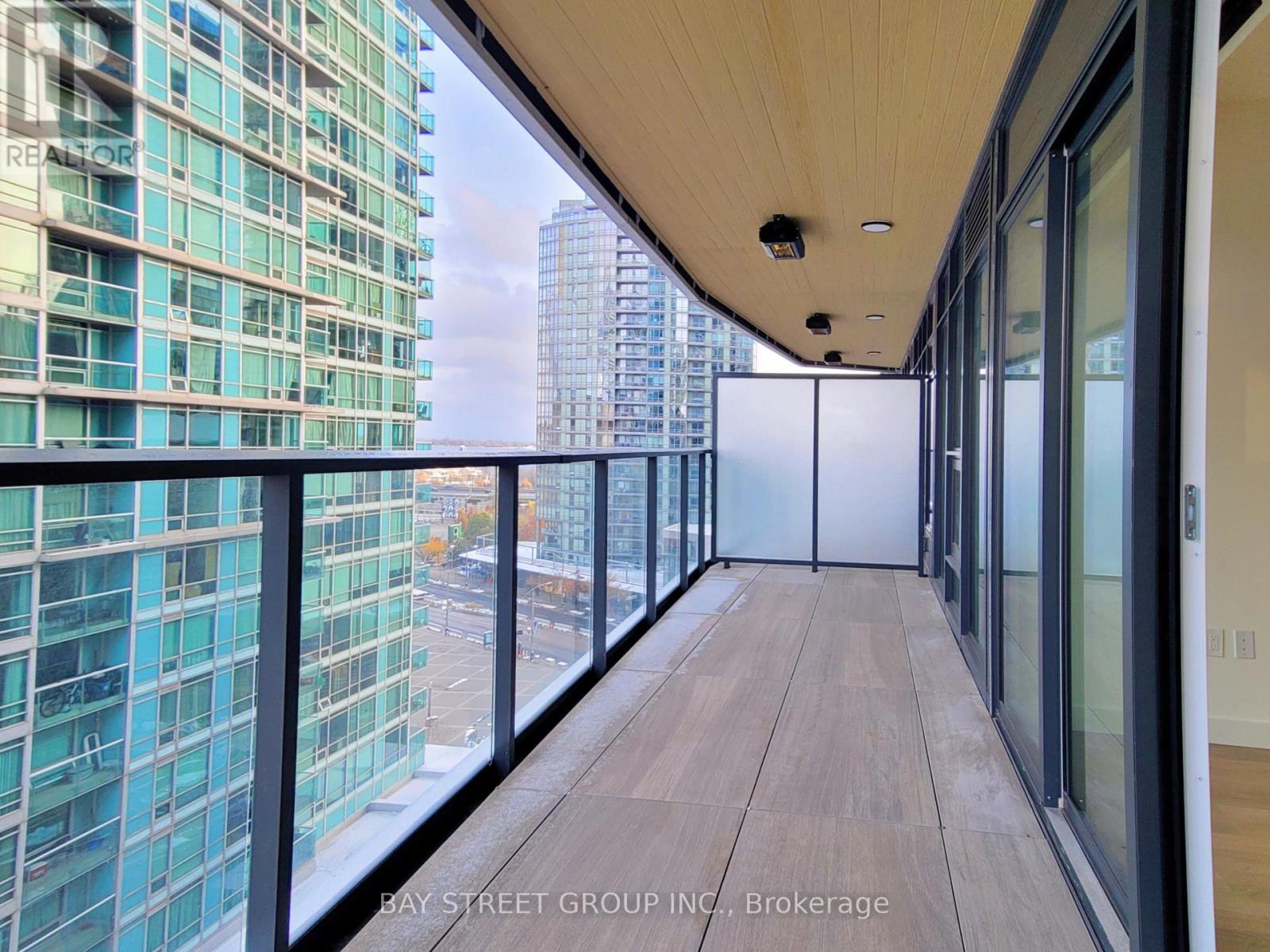 905 - 1 Concord Cityplace Way, Toronto, Ontario  M5V 0X3 - Photo 16 - C12694182