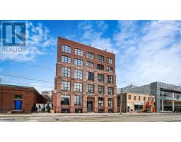 401 - 736 DUNDAS STREET E, Toronto, Ontario