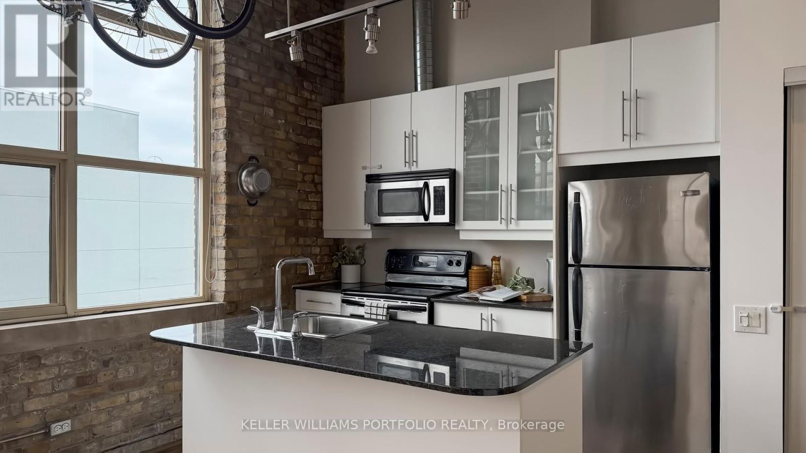 401 - 736 Dundas Street E, Toronto, Ontario  M5A 2C5 - Photo 7 - C12694264