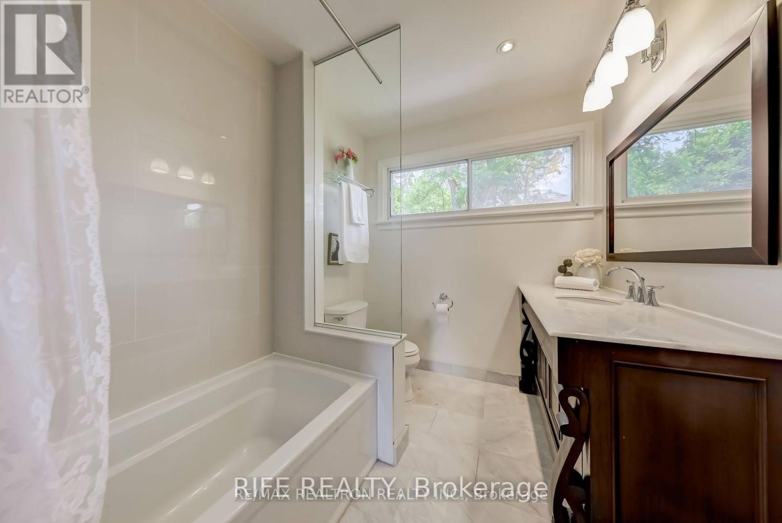 387 Willowdale Avenue, Toronto, Ontario  M2N 5A8 - Photo 10 - C12694296