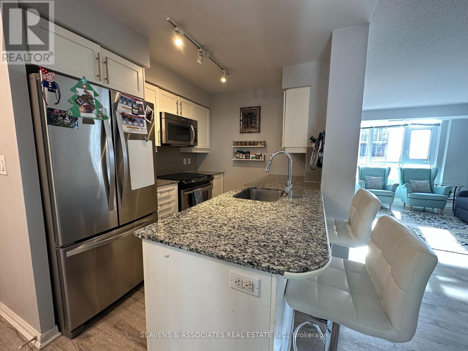 1009 - 35 Bastion Street, Toronto, Ontario  M5V 0C2 - Photo 2 - C12694292