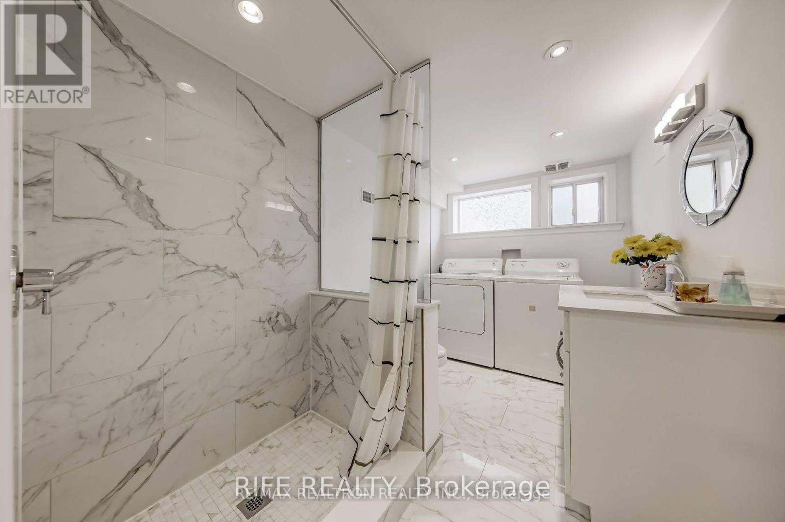 387 Willowdale Avenue, Toronto, Ontario  M2N 5A8 - Photo 8 - C12694296