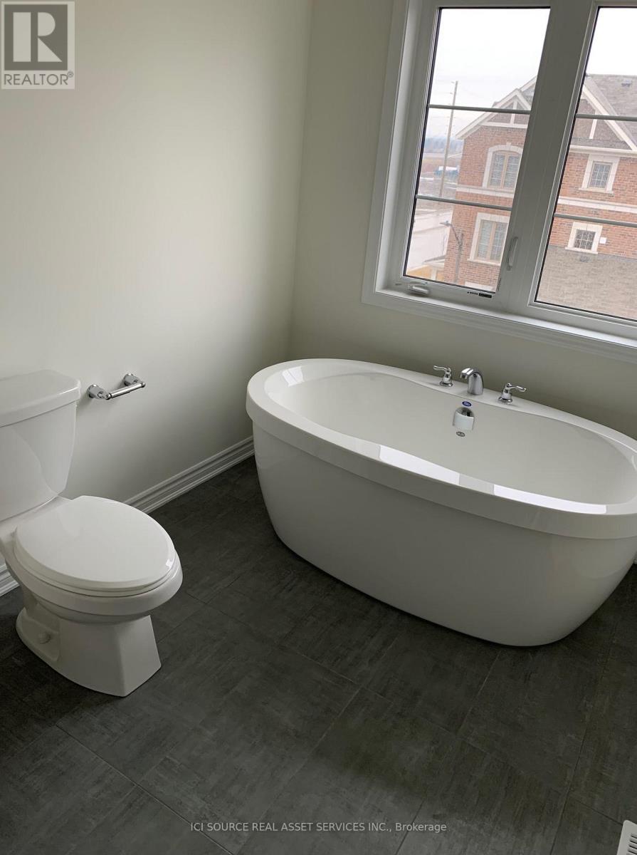 1 - 67 Fiesta Way, Whitby, Ontario  L1P 1Y5 - Photo 6 - E12665062