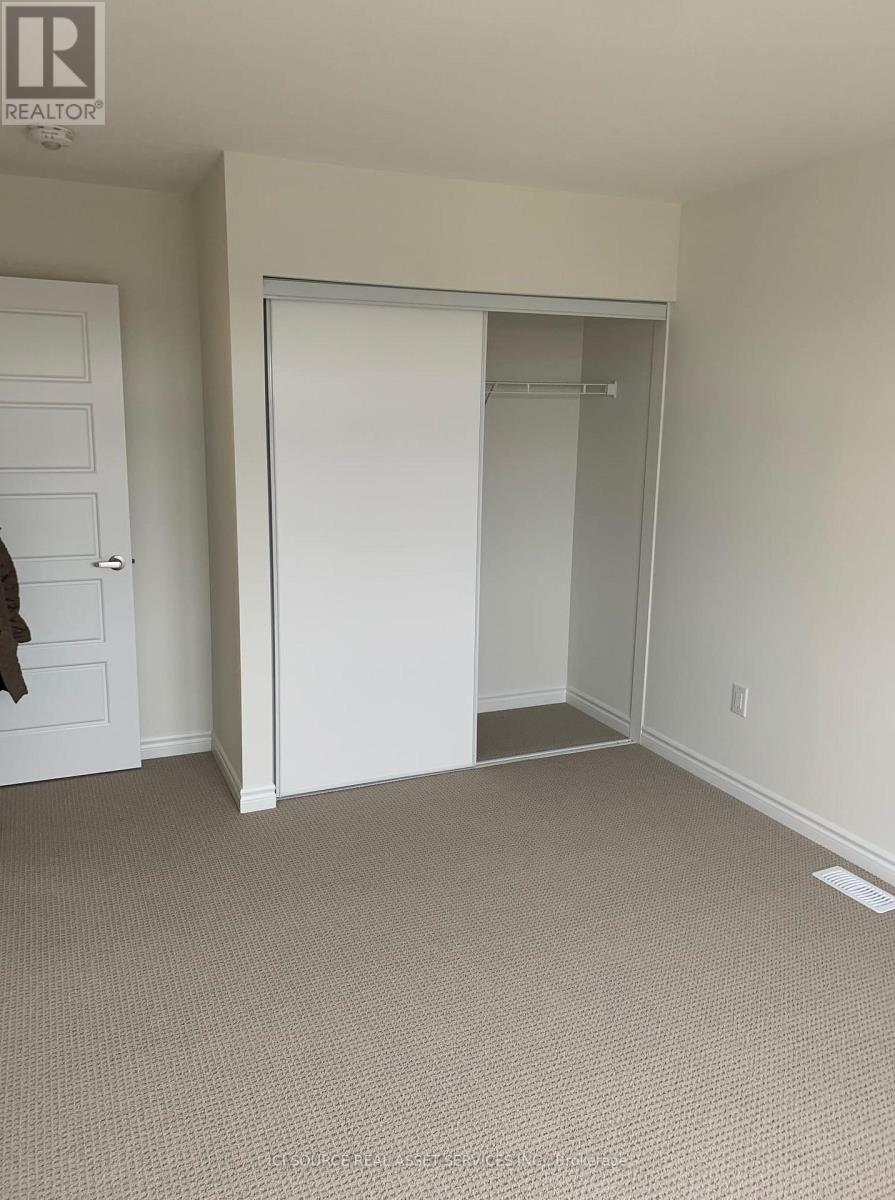 1 - 67 Fiesta Way, Whitby, Ontario  L1P 1Y5 - Photo 10 - E12665062