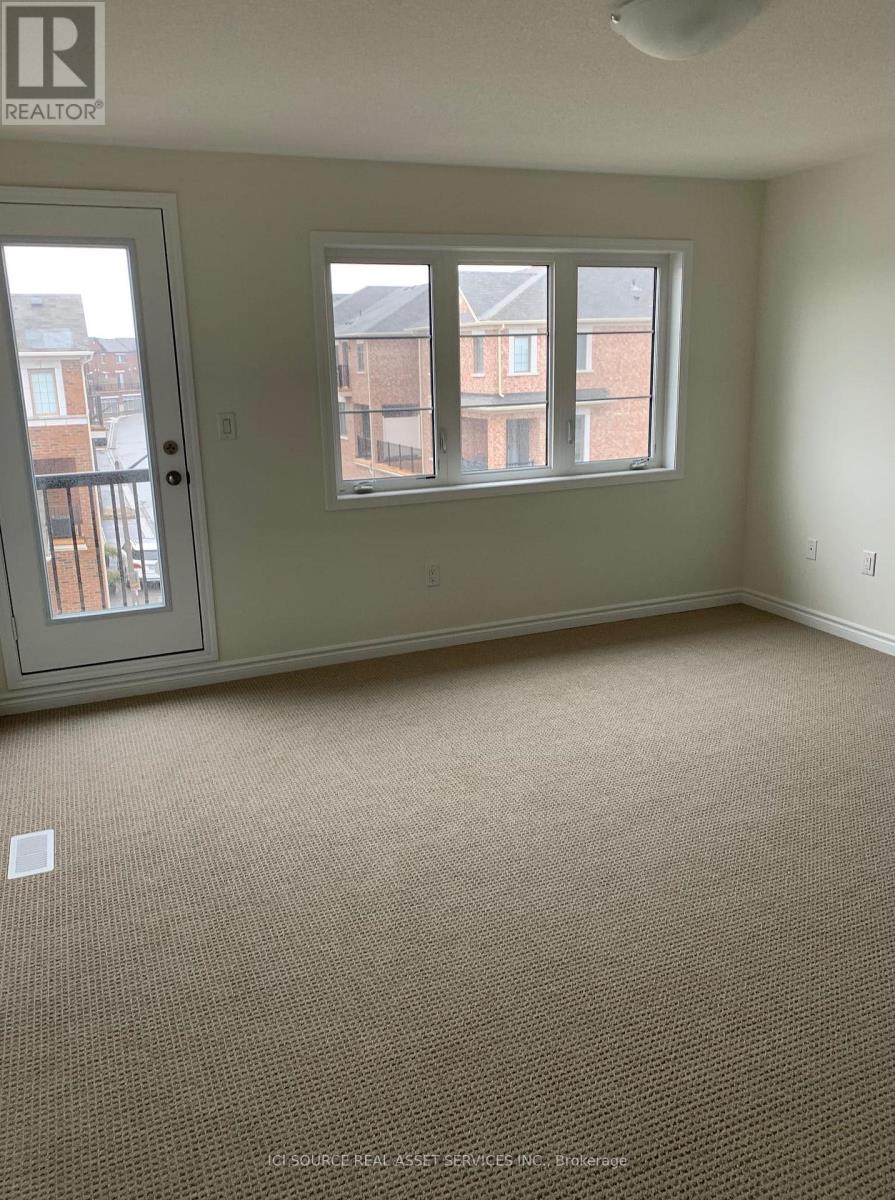 1 - 67 Fiesta Way, Whitby, Ontario  L1P 1Y5 - Photo 7 - E12665062