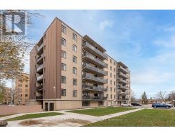 204 - 825 KENNEDY ROAD, Toronto, Ontario