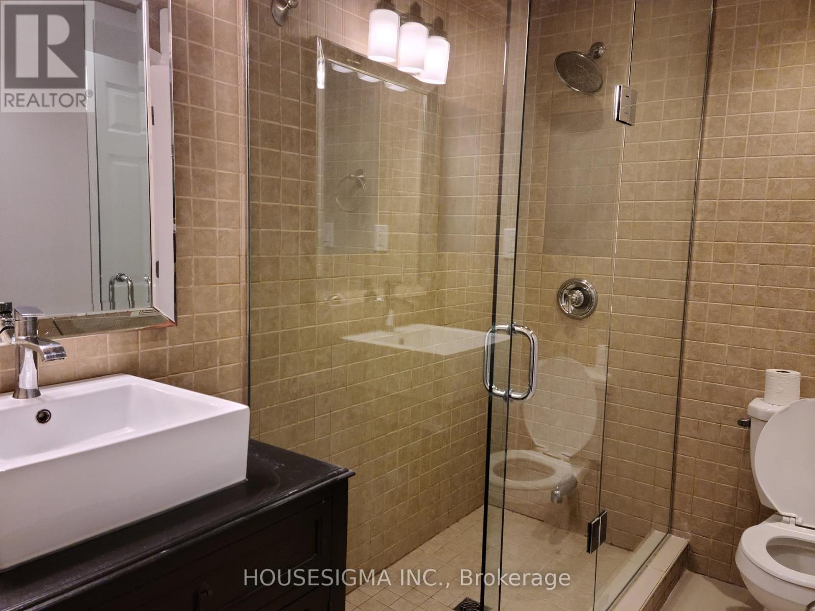 Lower - 48 Linacre Drive, Richmond Hill, Ontario  L4E 0W2 - Photo 15 - N12694158