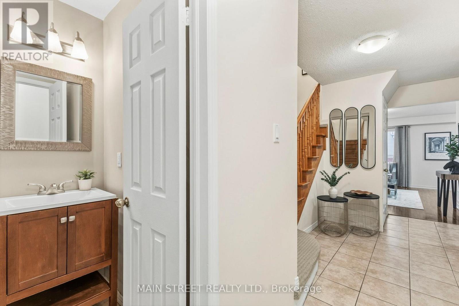 873 Playter Crescent, Newmarket, Ontario  L3X 1W8 - Photo 15 - N12694190