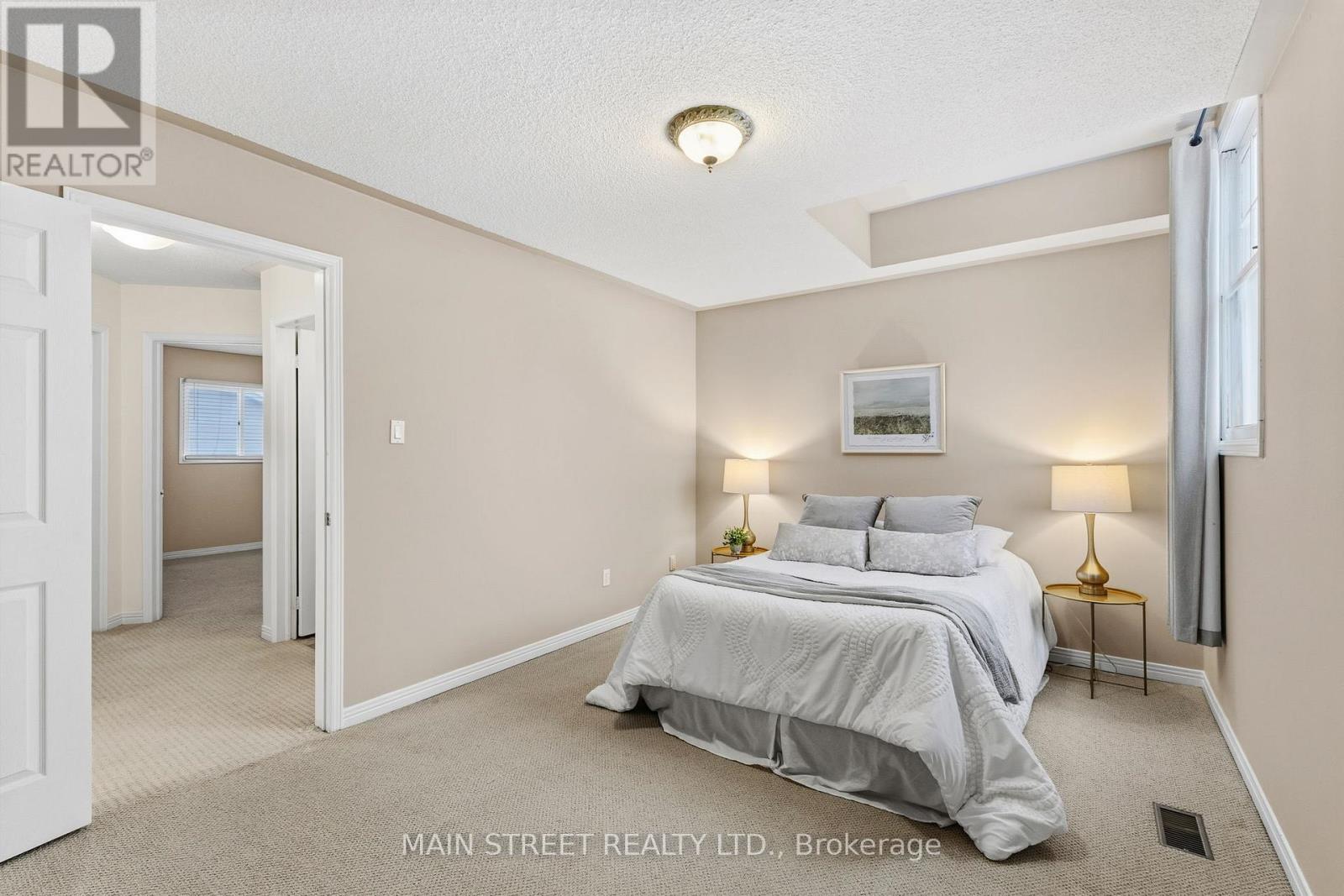 873 Playter Crescent, Newmarket, Ontario  L3X 1W8 - Photo 21 - N12694190