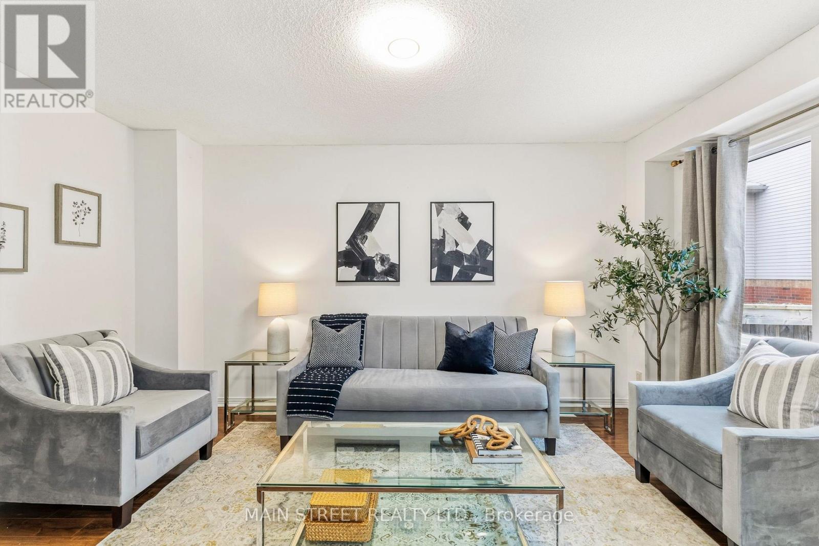 873 Playter Crescent, Newmarket, Ontario  L3X 1W8 - Photo 5 - N12694190