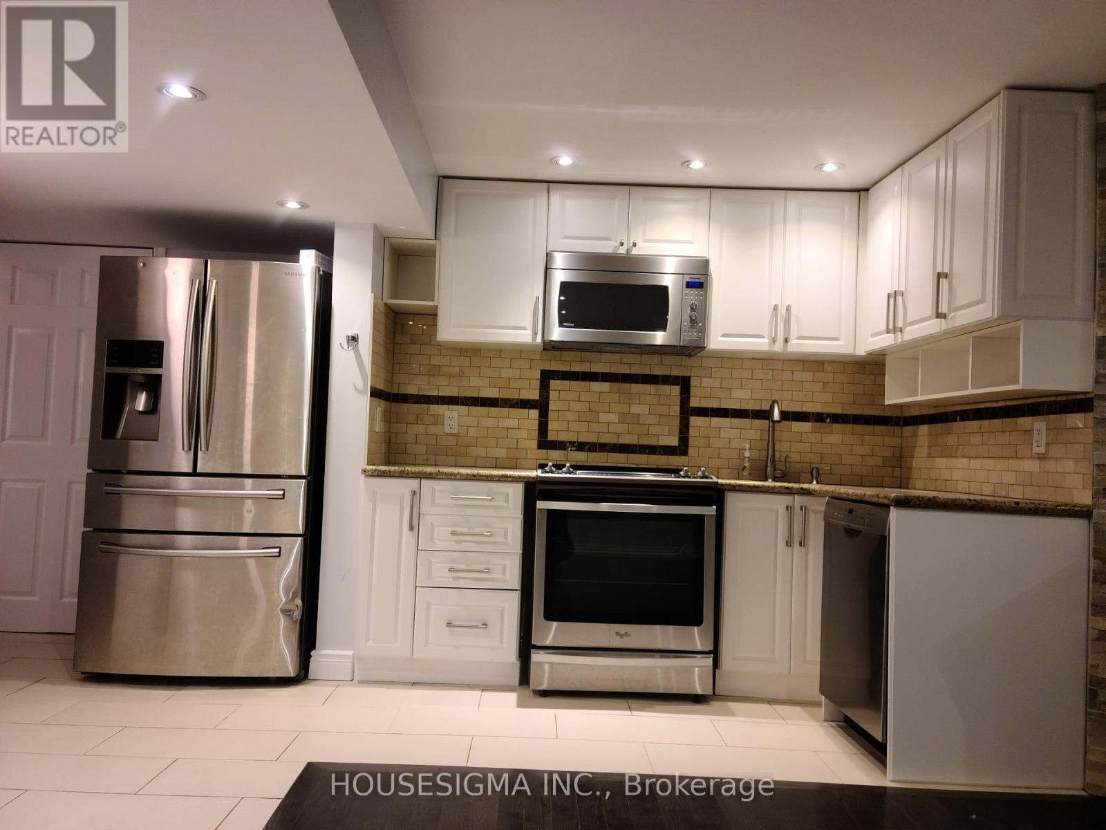 Lower - 48 Linacre Drive, Richmond Hill, Ontario  L4E 0W2 - Photo 4 - N12694158