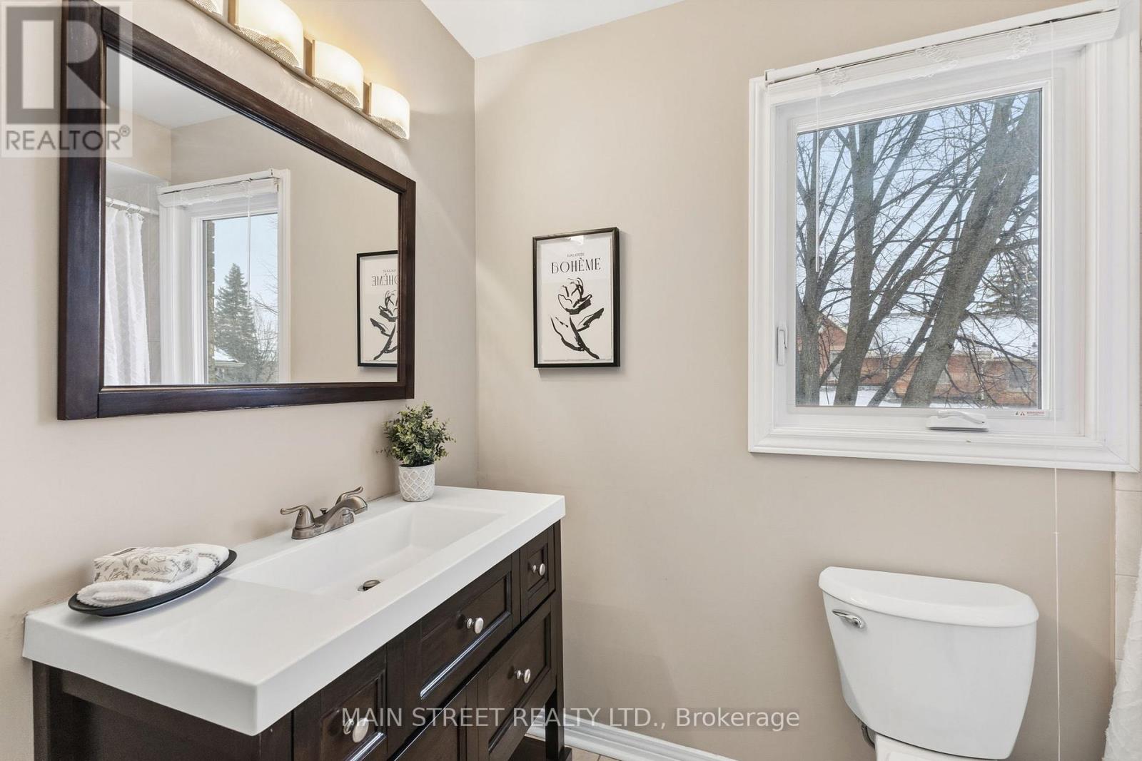 873 Playter Crescent, Newmarket, Ontario  L3X 1W8 - Photo 22 - N12694190