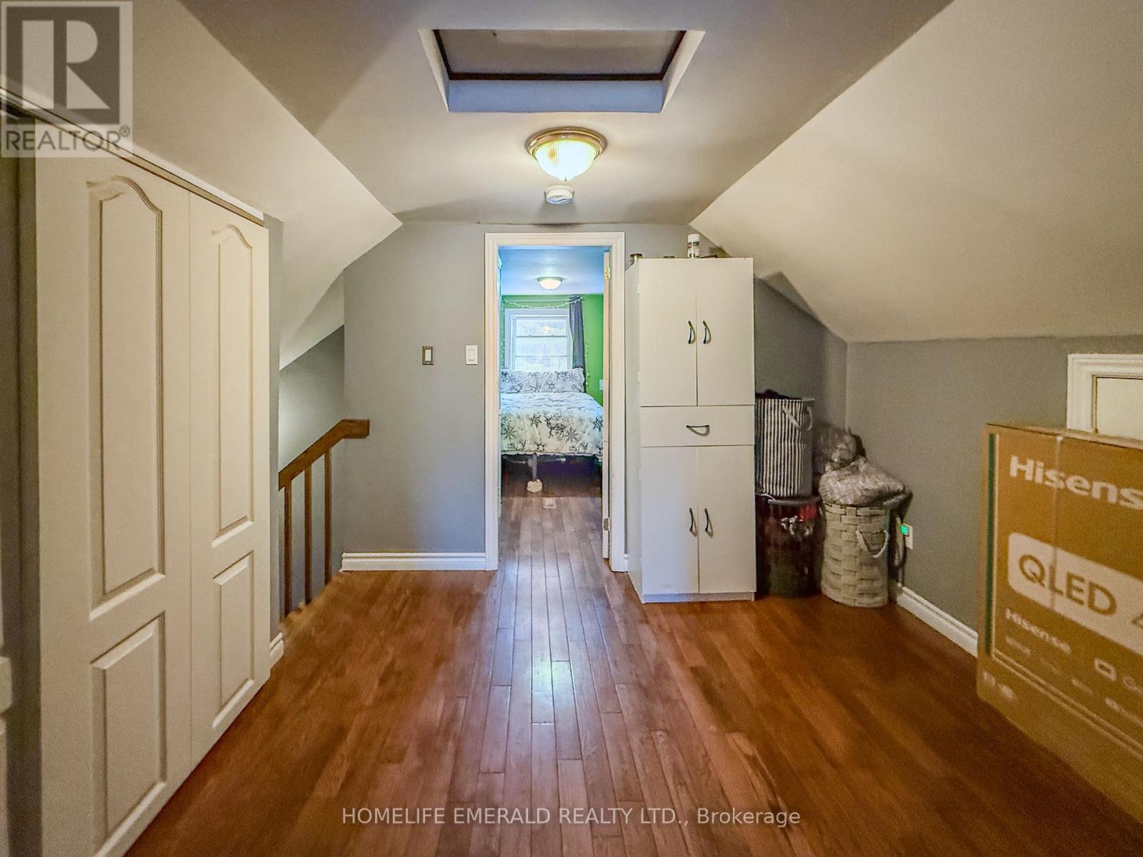 11 Centre Street, Essa, Ontario  L0M 1B0 - Photo 25 - N12694202