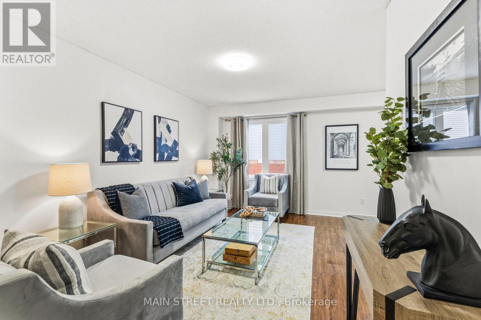 873 Playter Crescent, Newmarket, Ontario  L3X 1W8 - Photo 4 - N12694190