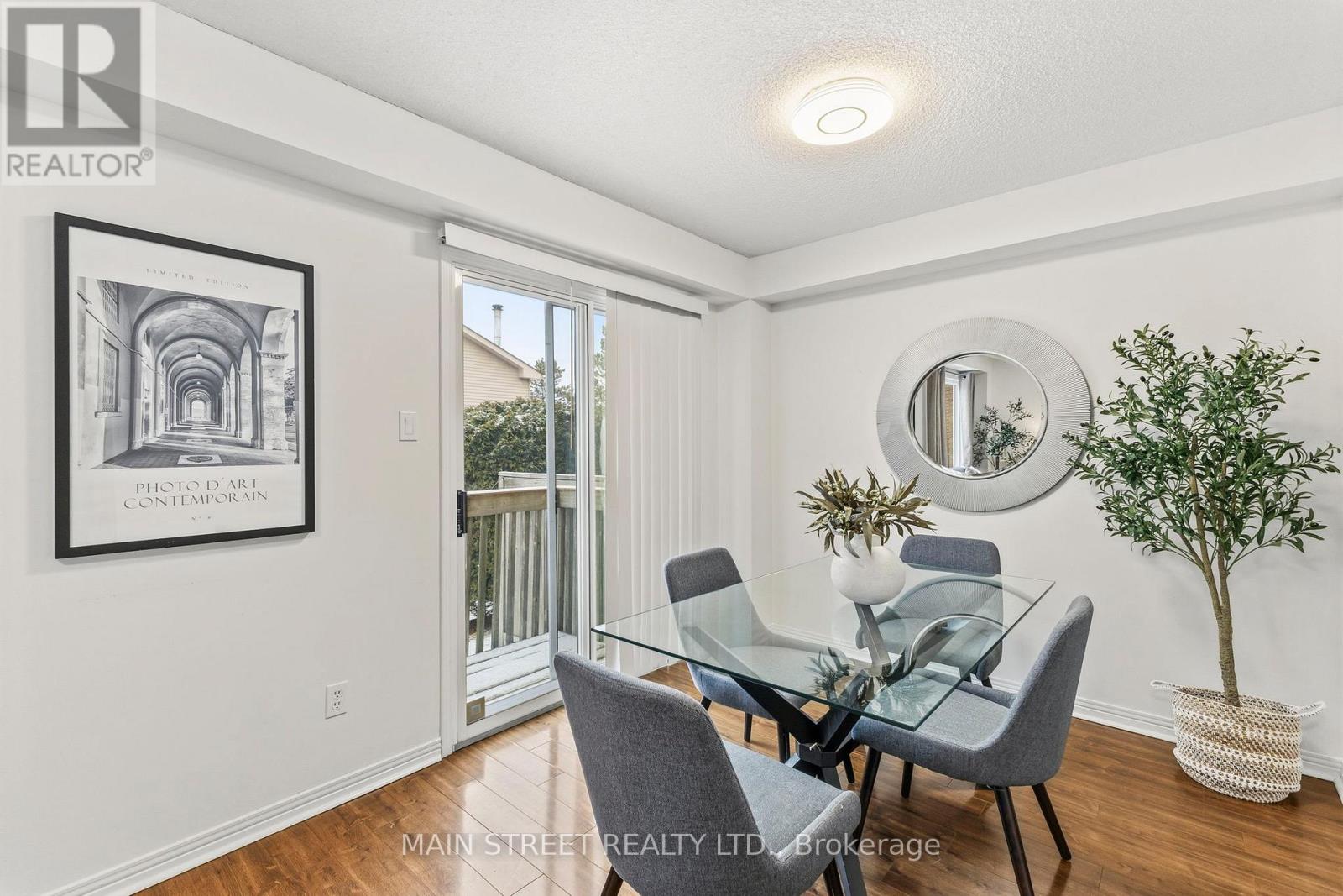 873 Playter Crescent, Newmarket, Ontario  L3X 1W8 - Photo 9 - N12694190