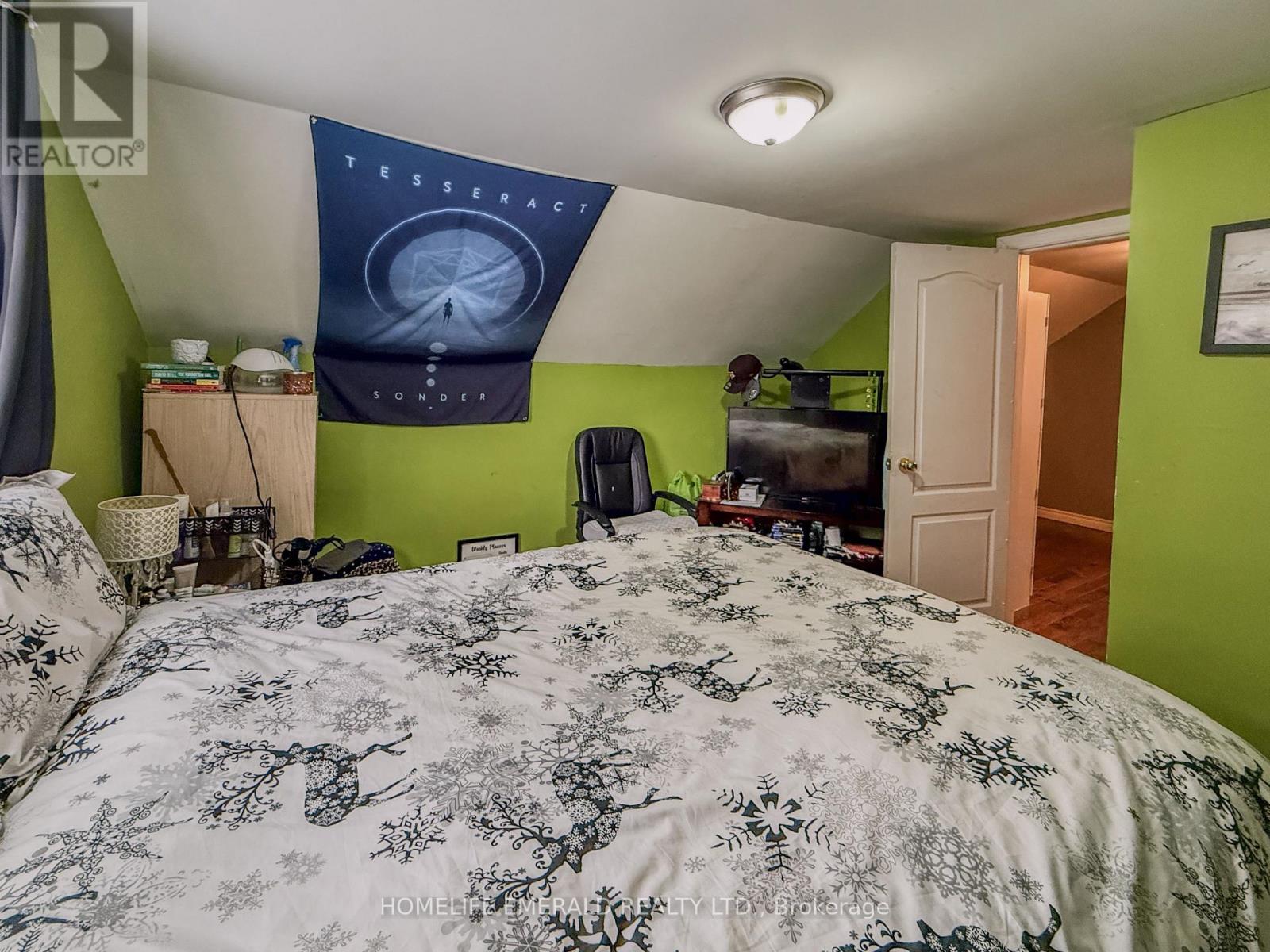 11 Centre Street, Essa, Ontario  L0M 1B0 - Photo 30 - N12694202