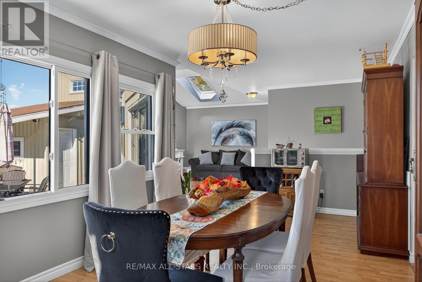 291 Angeline Street N, Kawartha Lakes, Ontario  K9V 0H2 - Photo 11 - X12694176