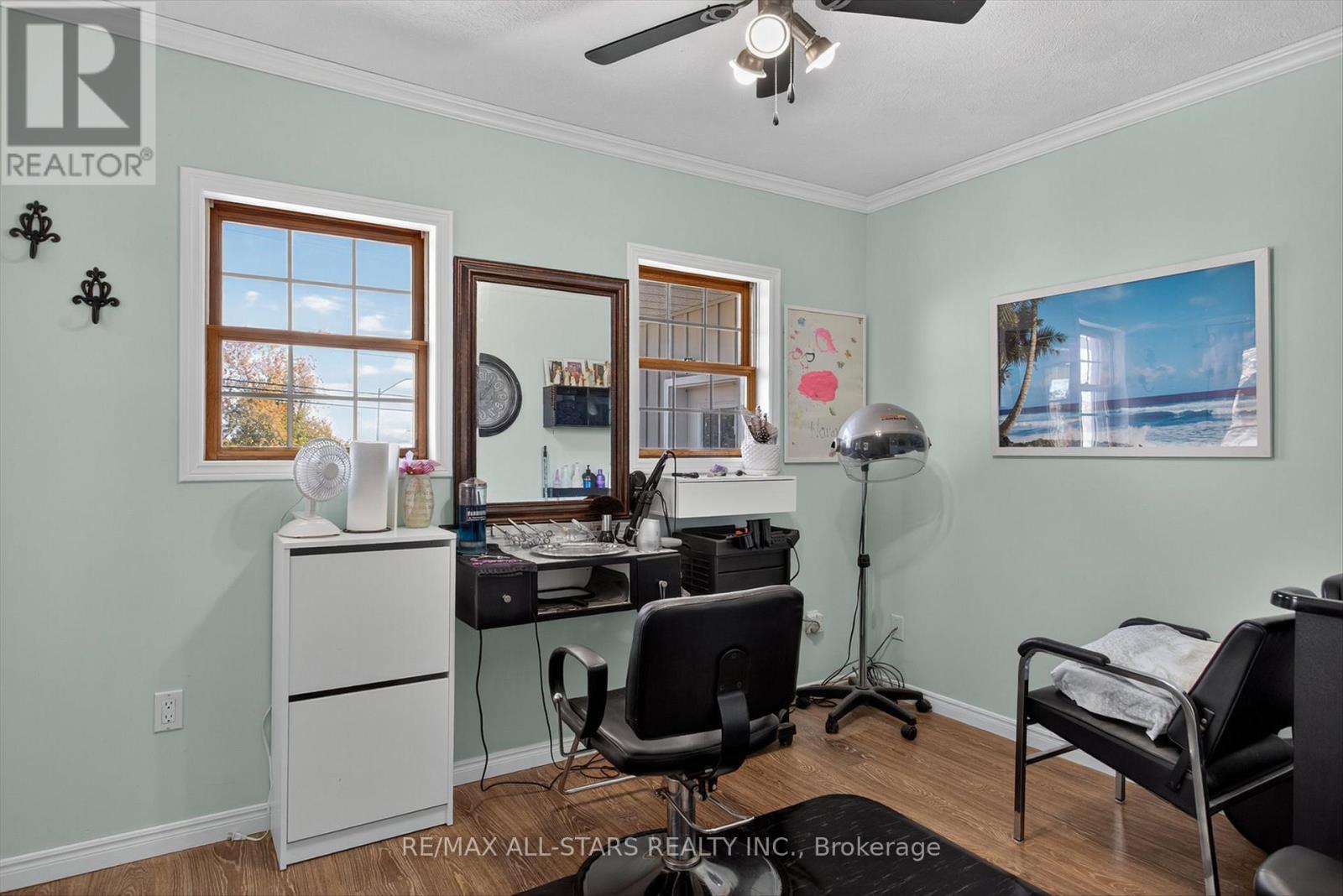 291 Angeline Street N, Kawartha Lakes, Ontario  K9V 0H2 - Photo 26 - X12694176