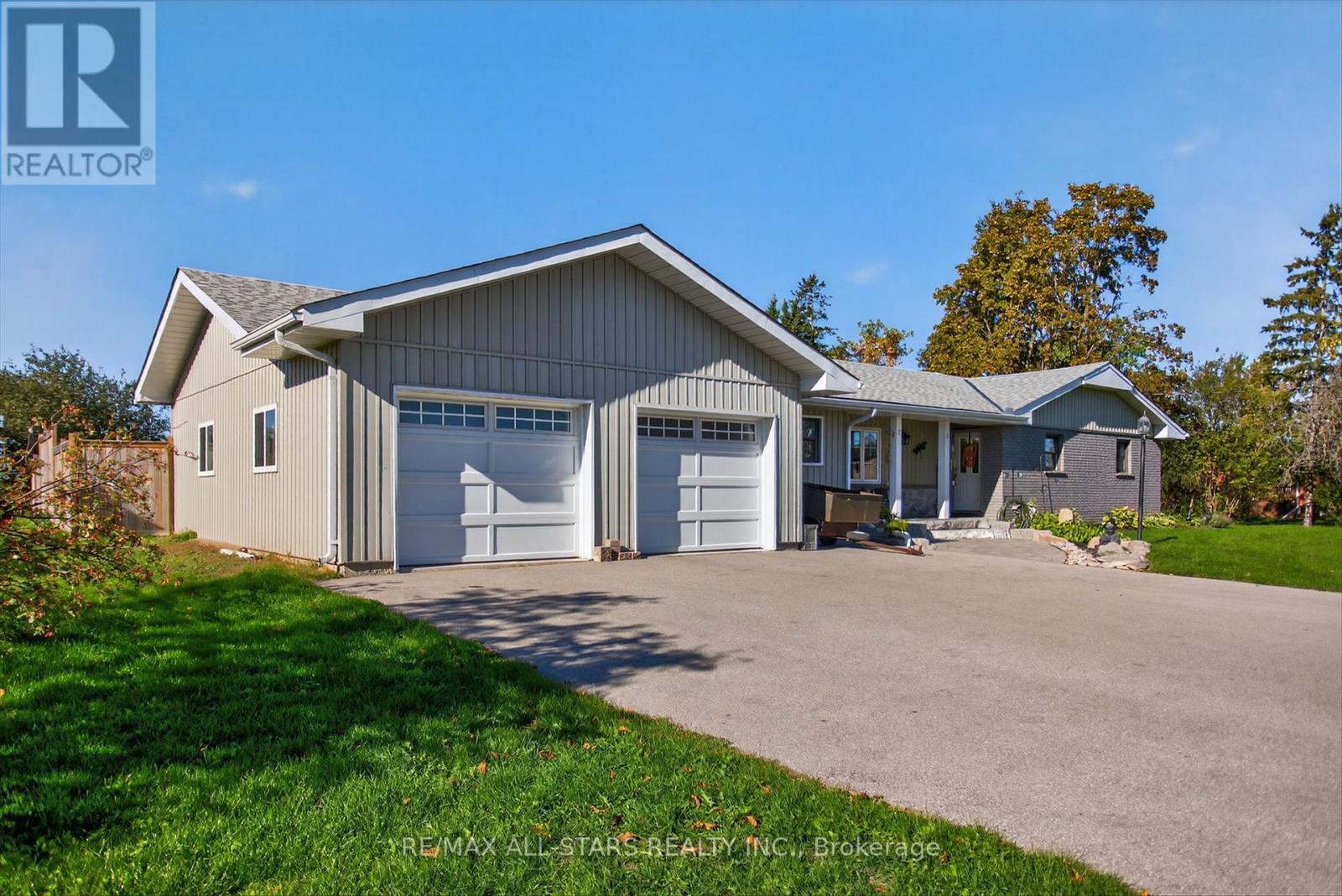 291 Angeline Street N, Kawartha Lakes, Ontario  K9V 0H2 - Photo 3 - X12694176