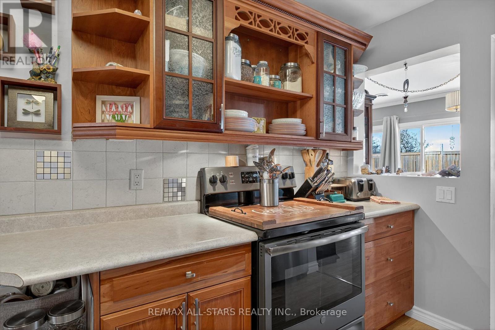 291 Angeline Street N, Kawartha Lakes, Ontario  K9V 0H2 - Photo 8 - X12694176