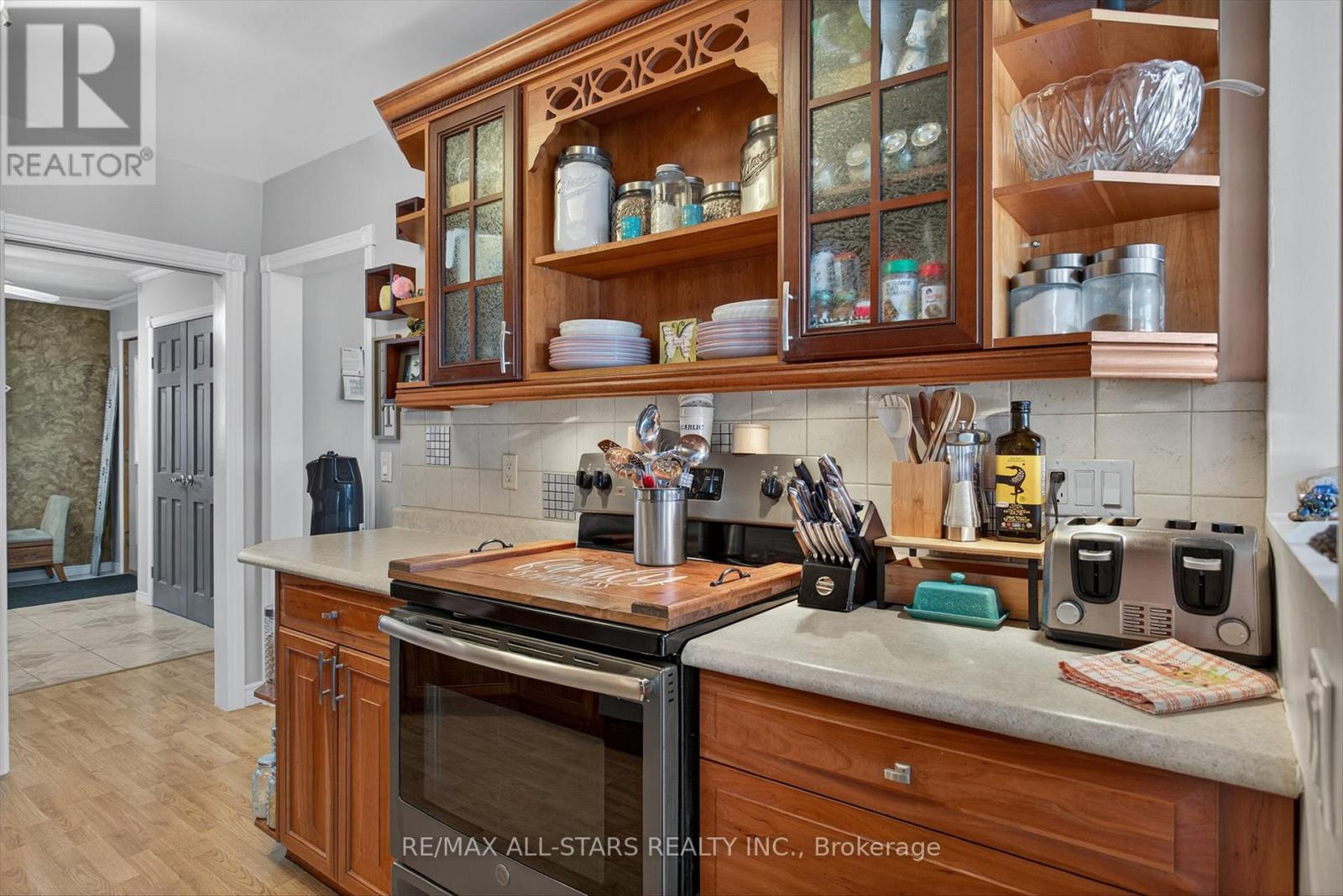 291 Angeline Street N, Kawartha Lakes, Ontario  K9V 0H2 - Photo 9 - X12694176