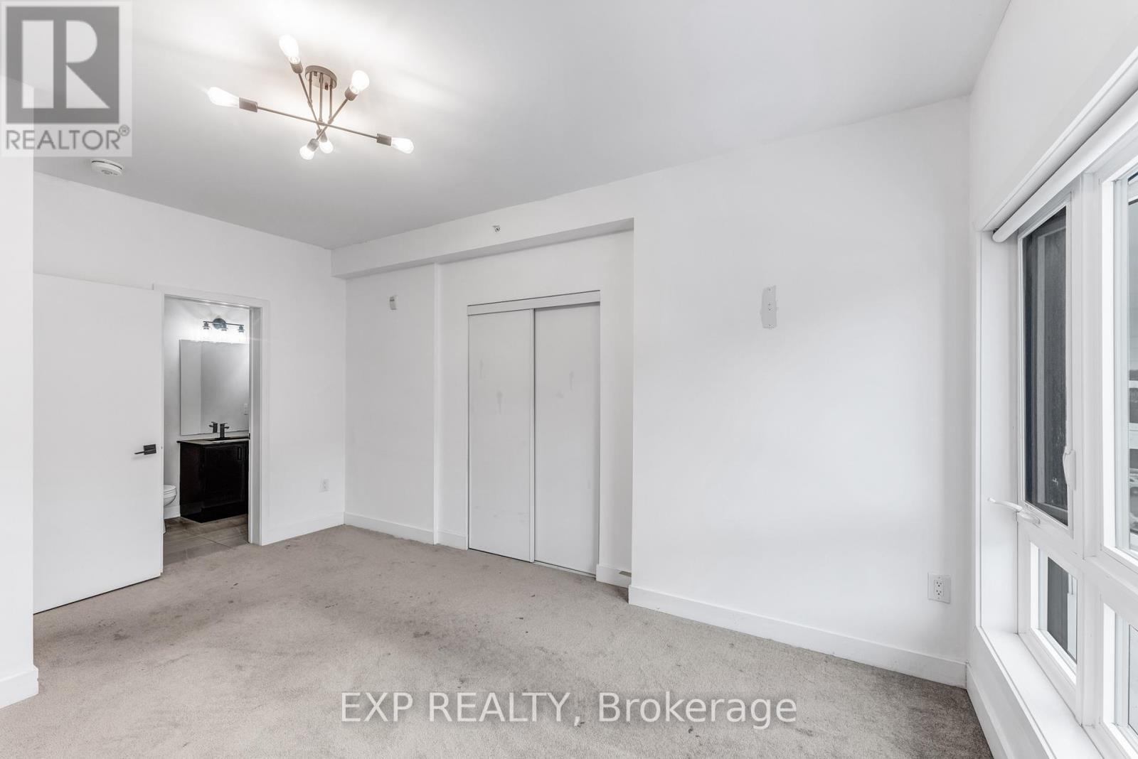 101 - 4 Spice Way, Barrie, Ontario  L9J 0M2 - Photo 21 - S12694236