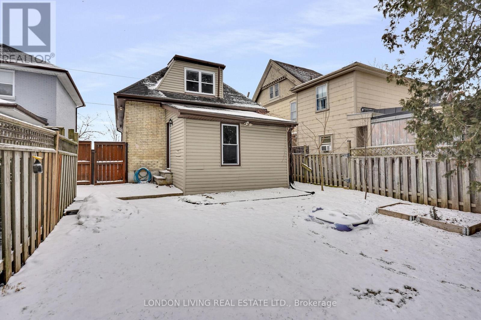 182 Briscoe Street E, London South, Ontario  N6C 1X3 - Photo 45 - X12690768