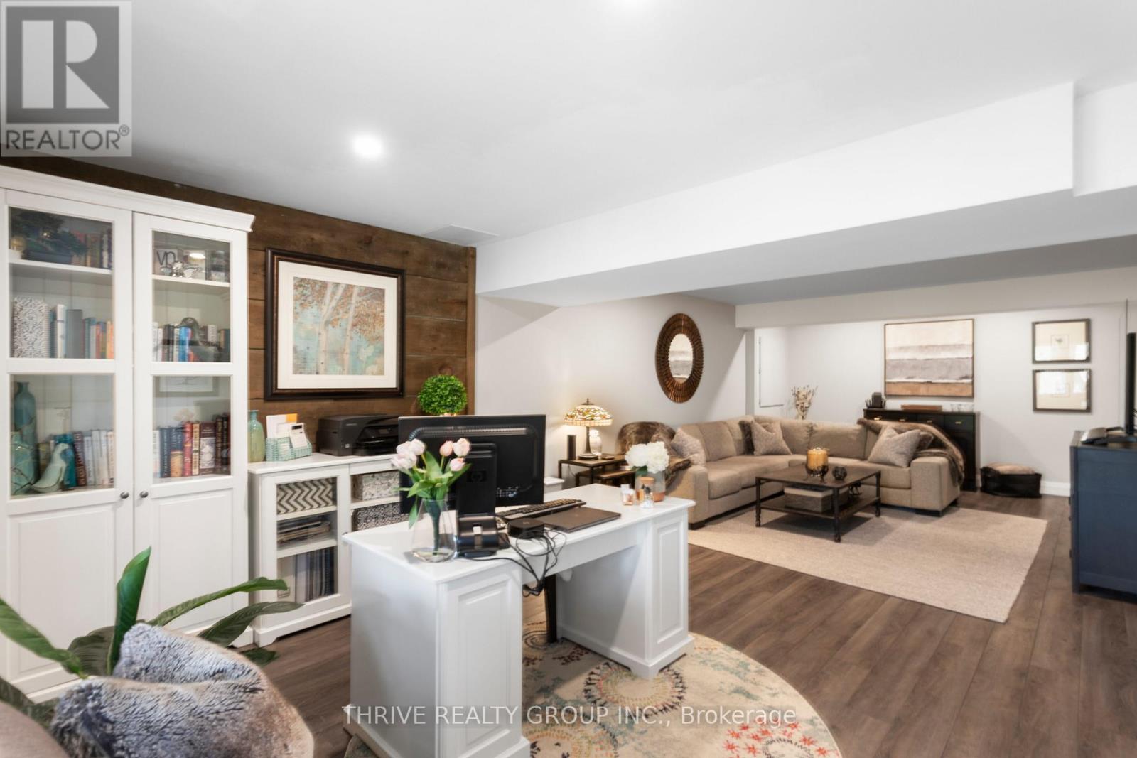 Photo 37 of 47 for 5 - 727 Apricot Drive