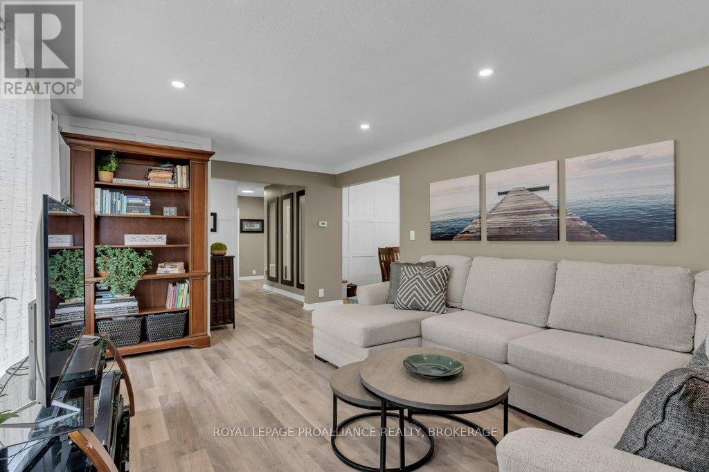 50 Princeton Place, Loyalist, Ontario  K7N 1E6 - Photo 7 - X12694210