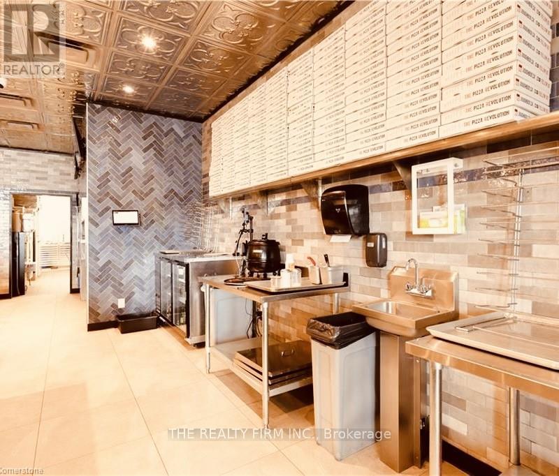 3d - 1820 Adelaide Street, London North, Ontario  N5X 4B7 - Photo 11 - X12694212