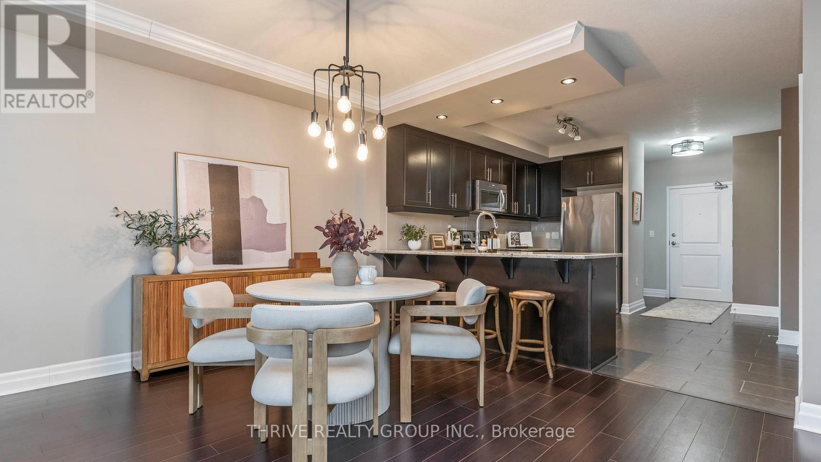 Photo 11 of 45 for 401 - 240 Villagewalk Boulevard