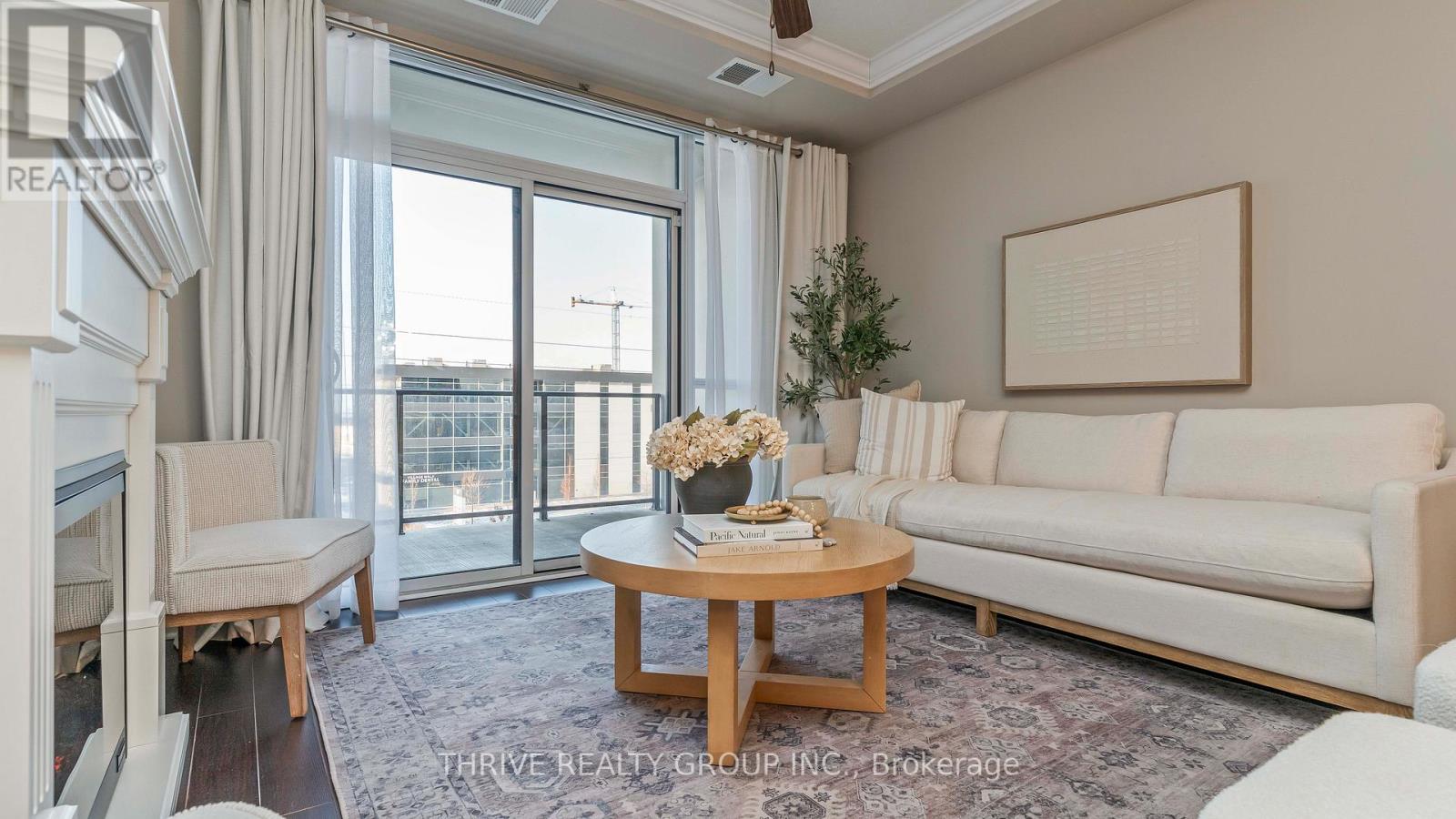 Photo 17 of 45 for 401 - 240 Villagewalk Boulevard