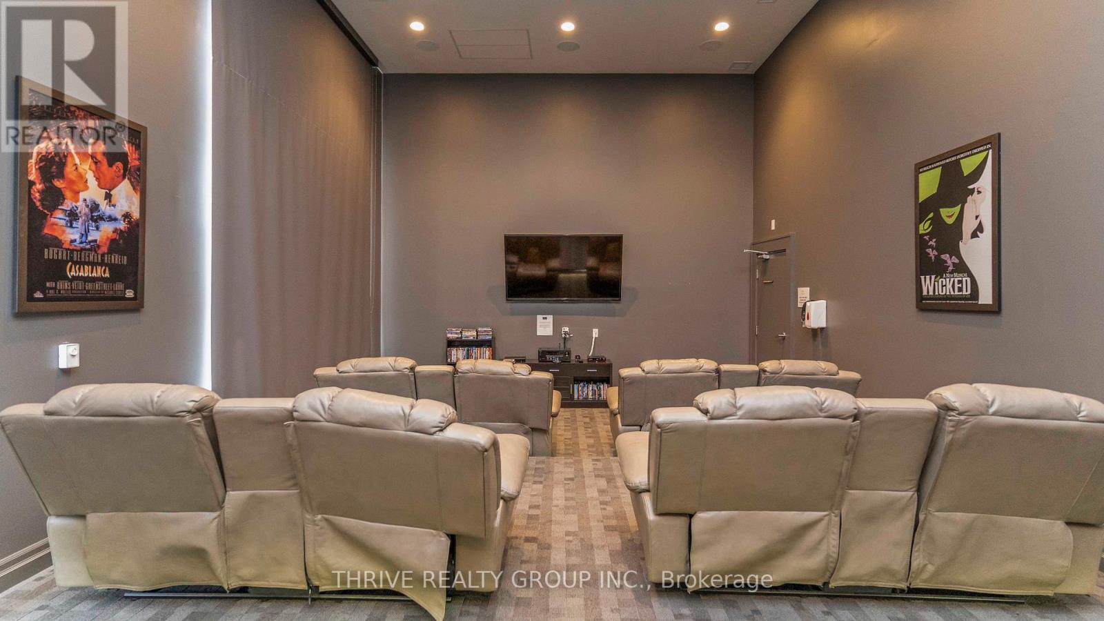 Photo 35 of 45 for 401 - 240 Villagewalk Boulevard