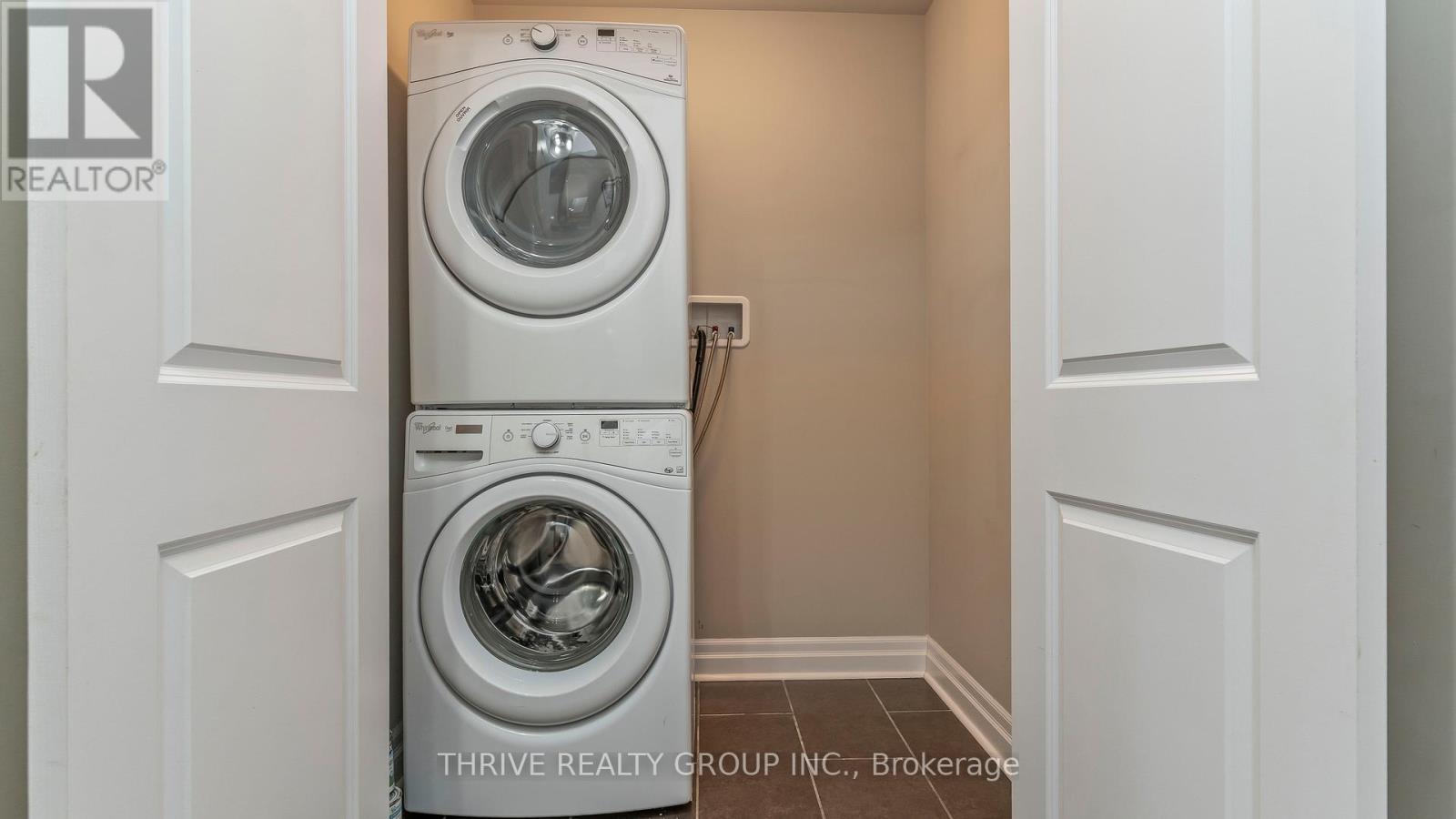 401 - 240 Villagewalk Boulevard, London North, Ontario  N6G 0P6 - Photo 25 - X12694306