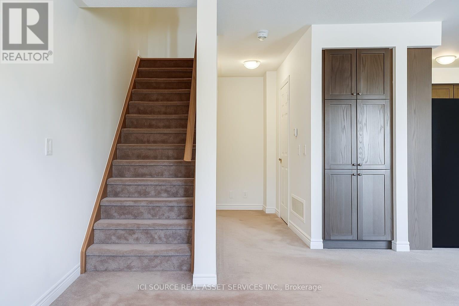 71 Tabaret Crescent, Oshawa, Ontario  L1L 0G5 - Photo 12 - E12694146