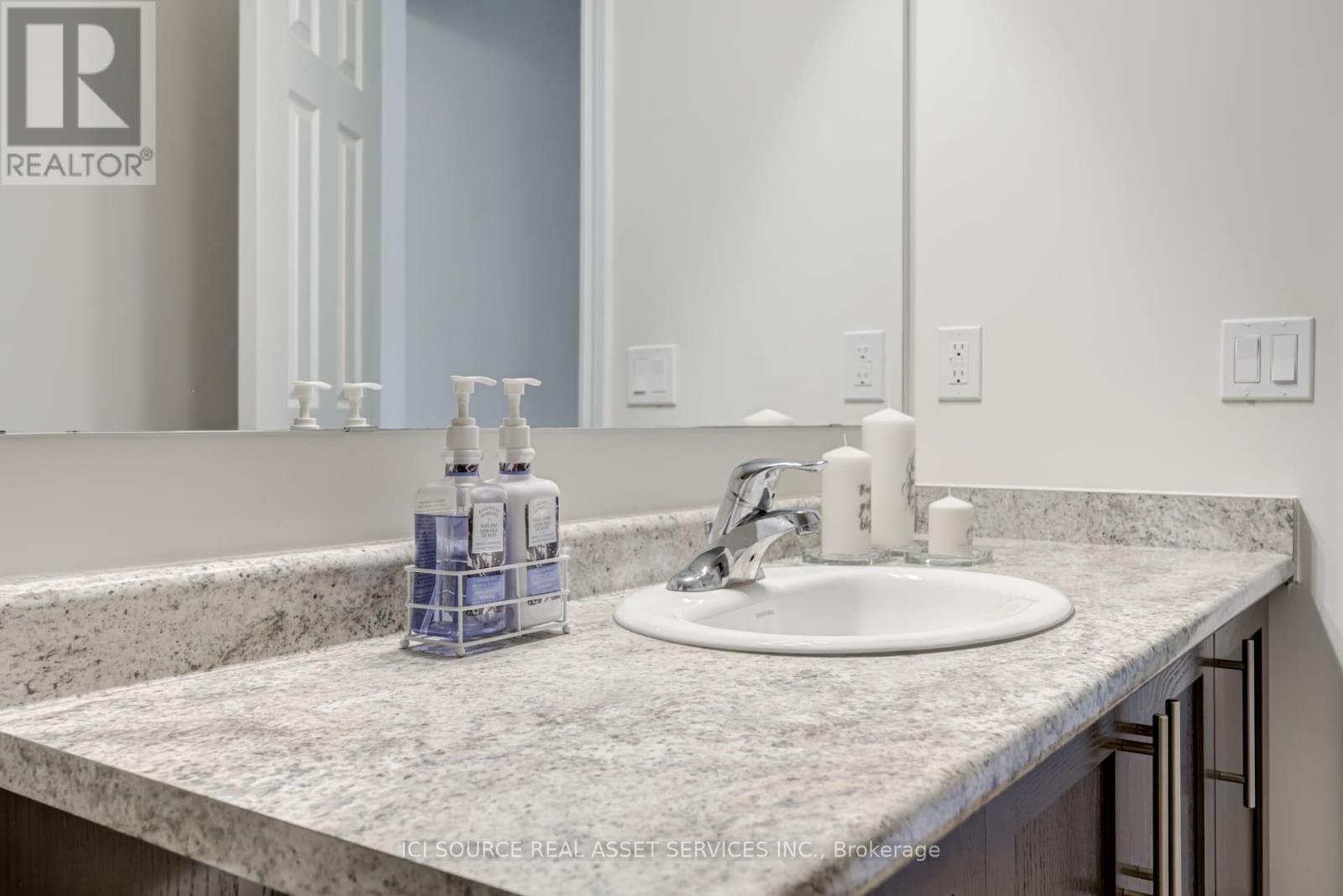 71 Tabaret Crescent, Oshawa, Ontario  L1L 0G5 - Photo 17 - E12694146