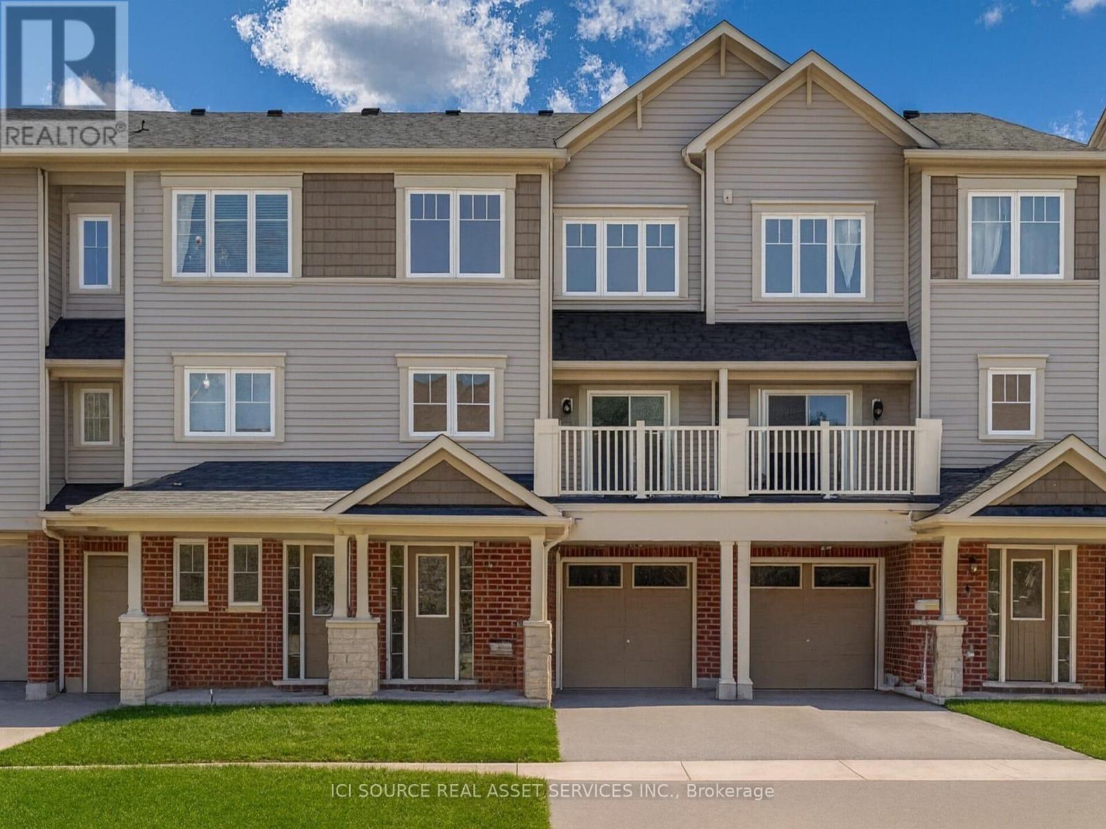 71 TABARET CRESCENT, Oshawa, Ontario