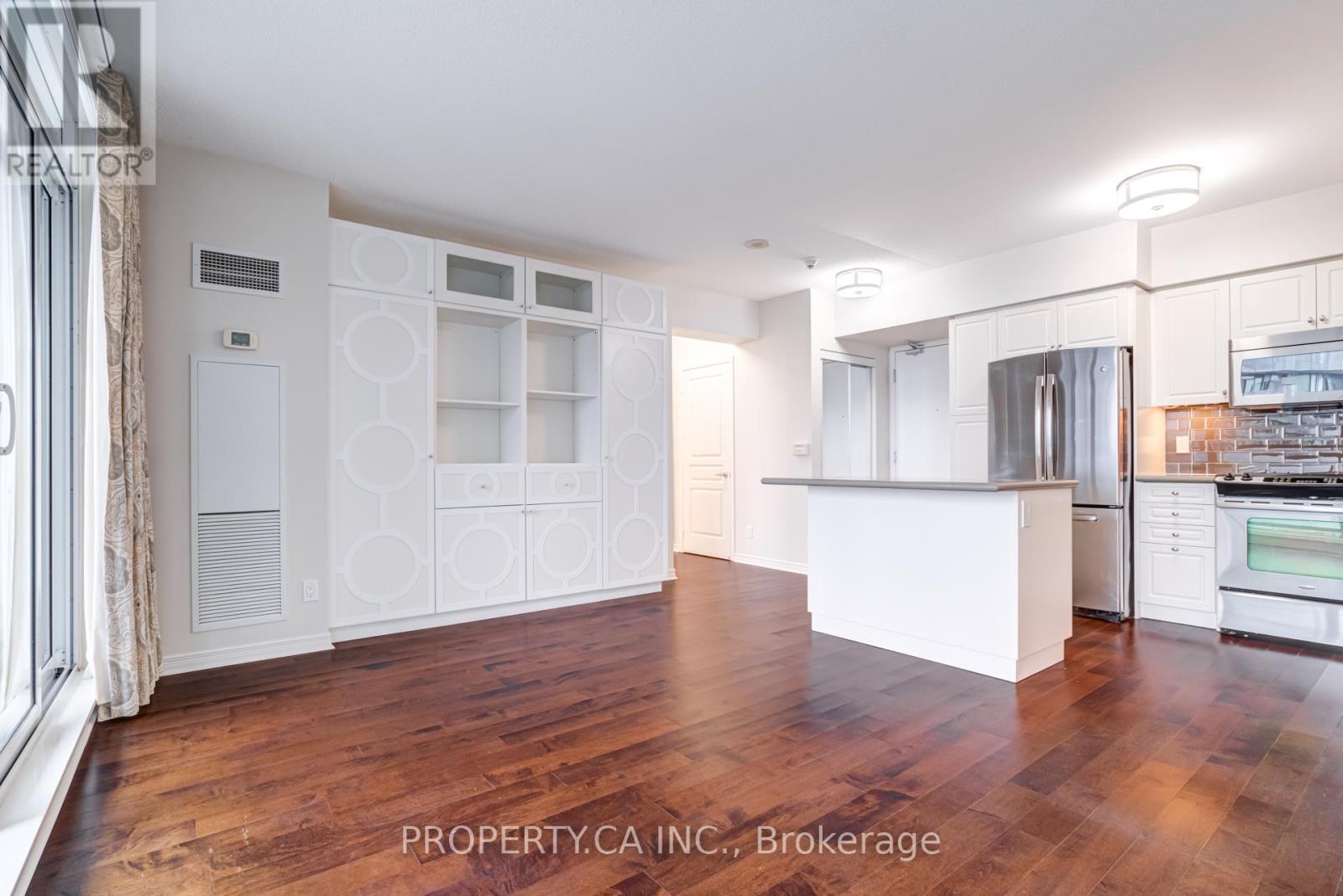 903 - 2230 Lake Shore Boulevard W, Toronto, Ontario  M8V 0B2 - Photo 6 - W12676468