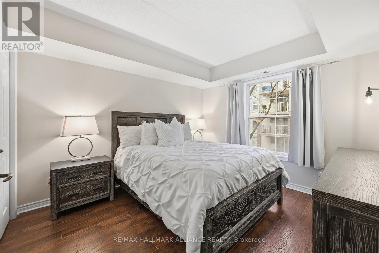 209 - 4013 Kilmer Drive, Burlington, Ontario  L7M 4M3 - Photo 19 - W12694122