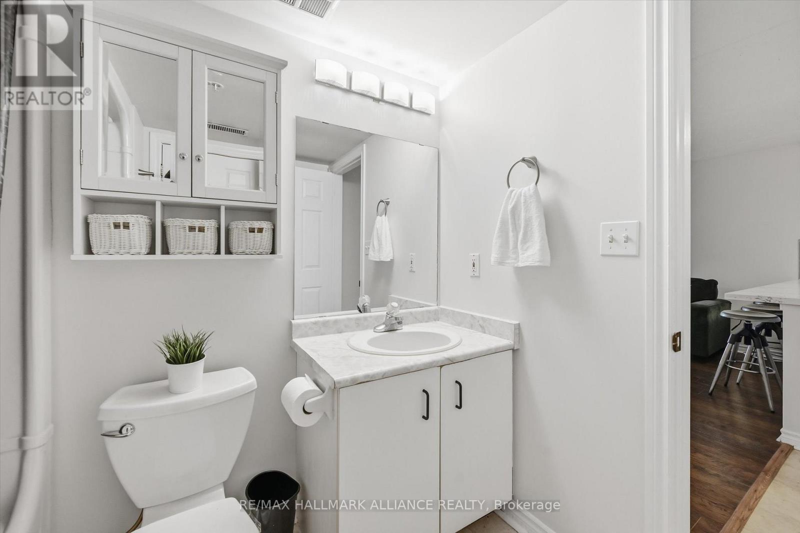 209 - 4013 Kilmer Drive, Burlington, Ontario  L7M 4M3 - Photo 23 - W12694122