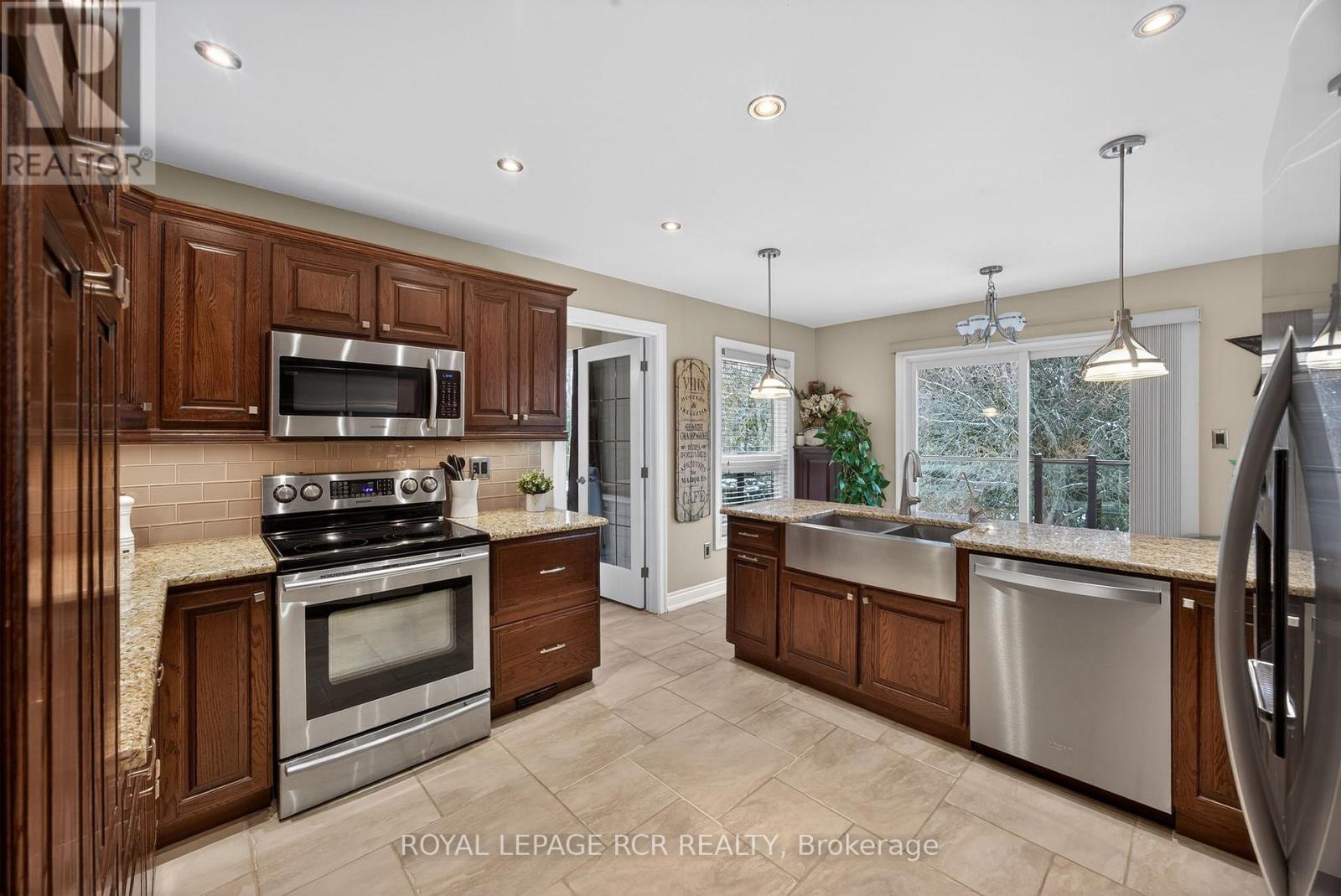 223 Kensington Place, Orangeville, Ontario  L9W 4G6 - Photo 21 - W12694118