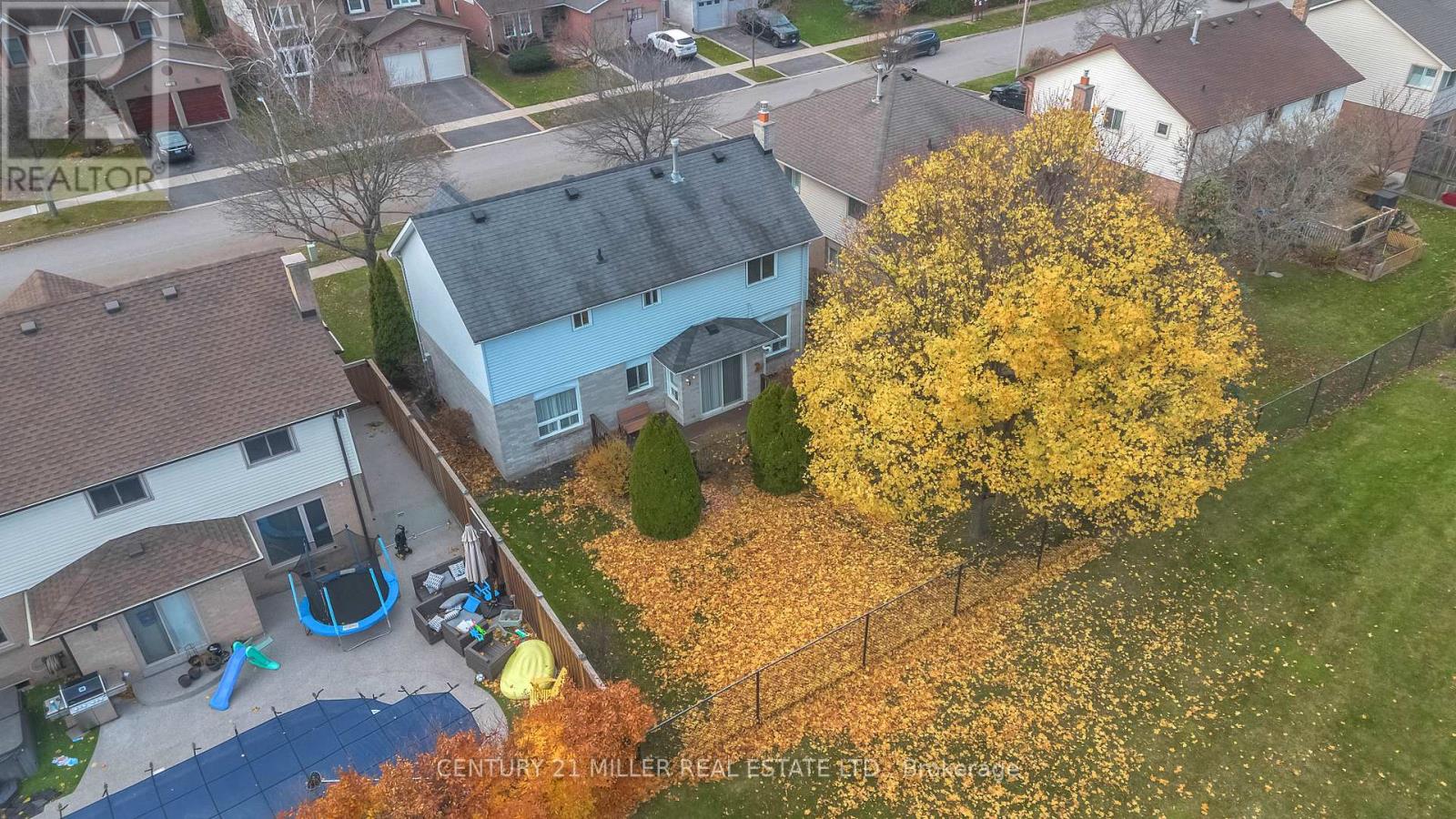 2185 Vista Drive, Burlington, Ontario  L7M 3N7 - Photo 27 - W12694144