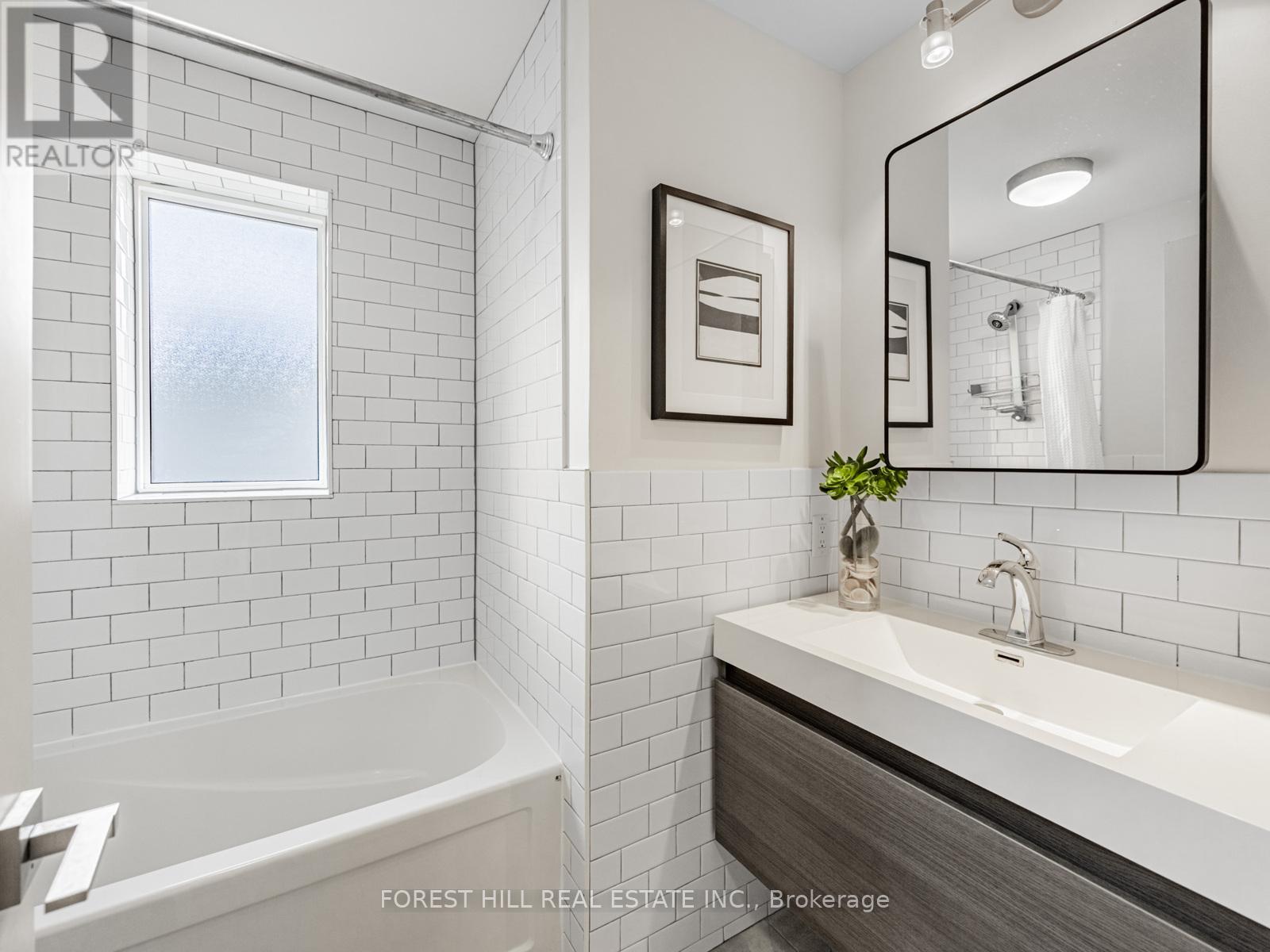 438 Whitmore Avenue, Toronto, Ontario  M6E 2N7 - Photo 22 - W12694184