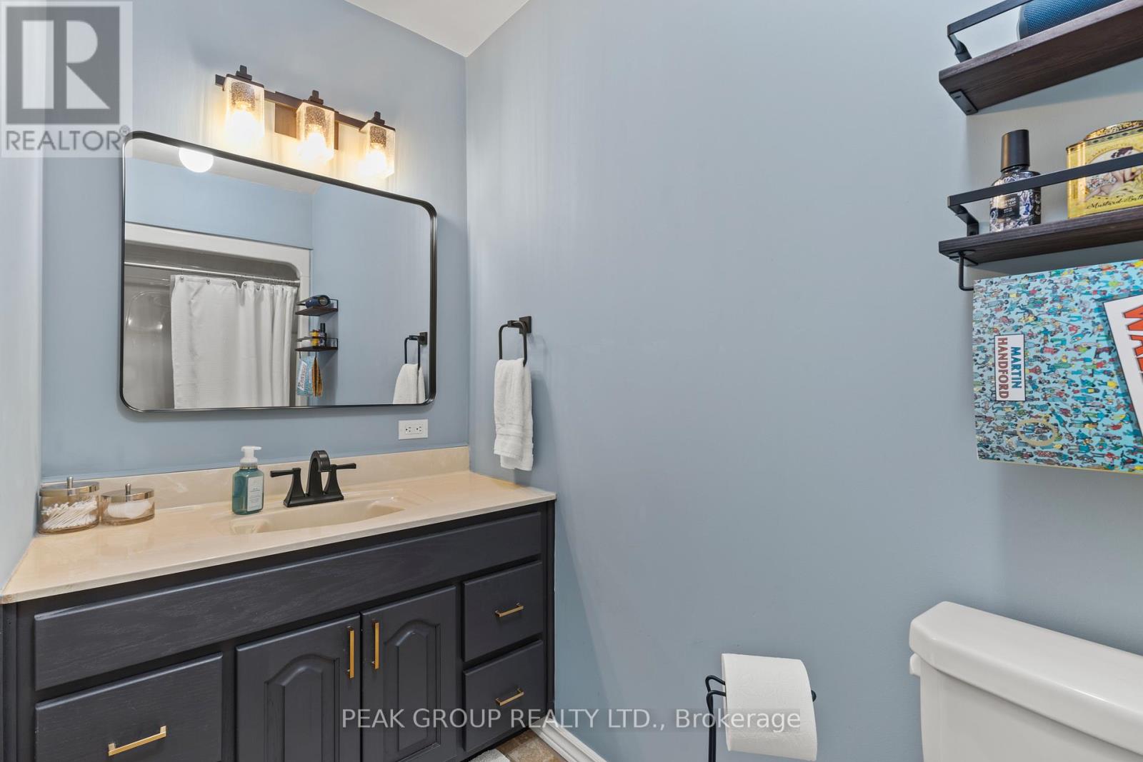 8 Holden Street, St. Catharines, Ontario  L2M 4V2 - Photo 18 - X12694052