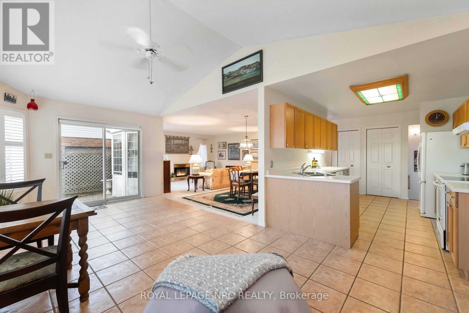 3480 Frederick Avenue, Lincoln, Ontario  L0R 2C0 - Photo 11 - X12694126