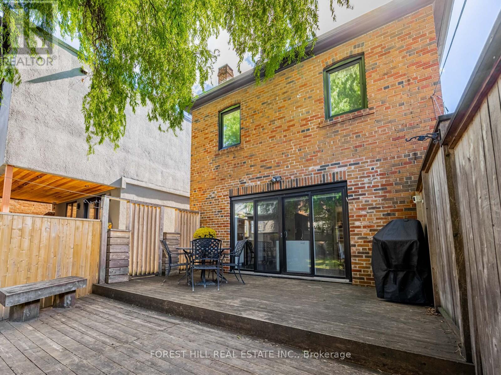 438 Whitmore Avenue, Toronto, Ontario  M6E 2N7 - Photo 32 - W12694184