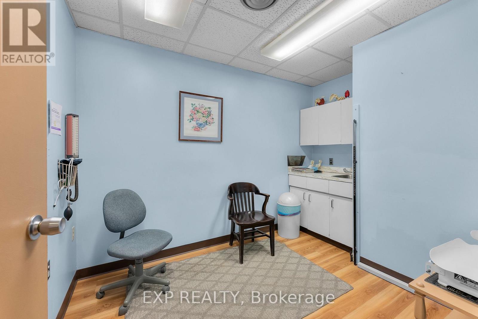 603-604 - 5400 Portage Road, Niagara Falls, Ontario  L2G 5X7 - Photo 19 - X12694138