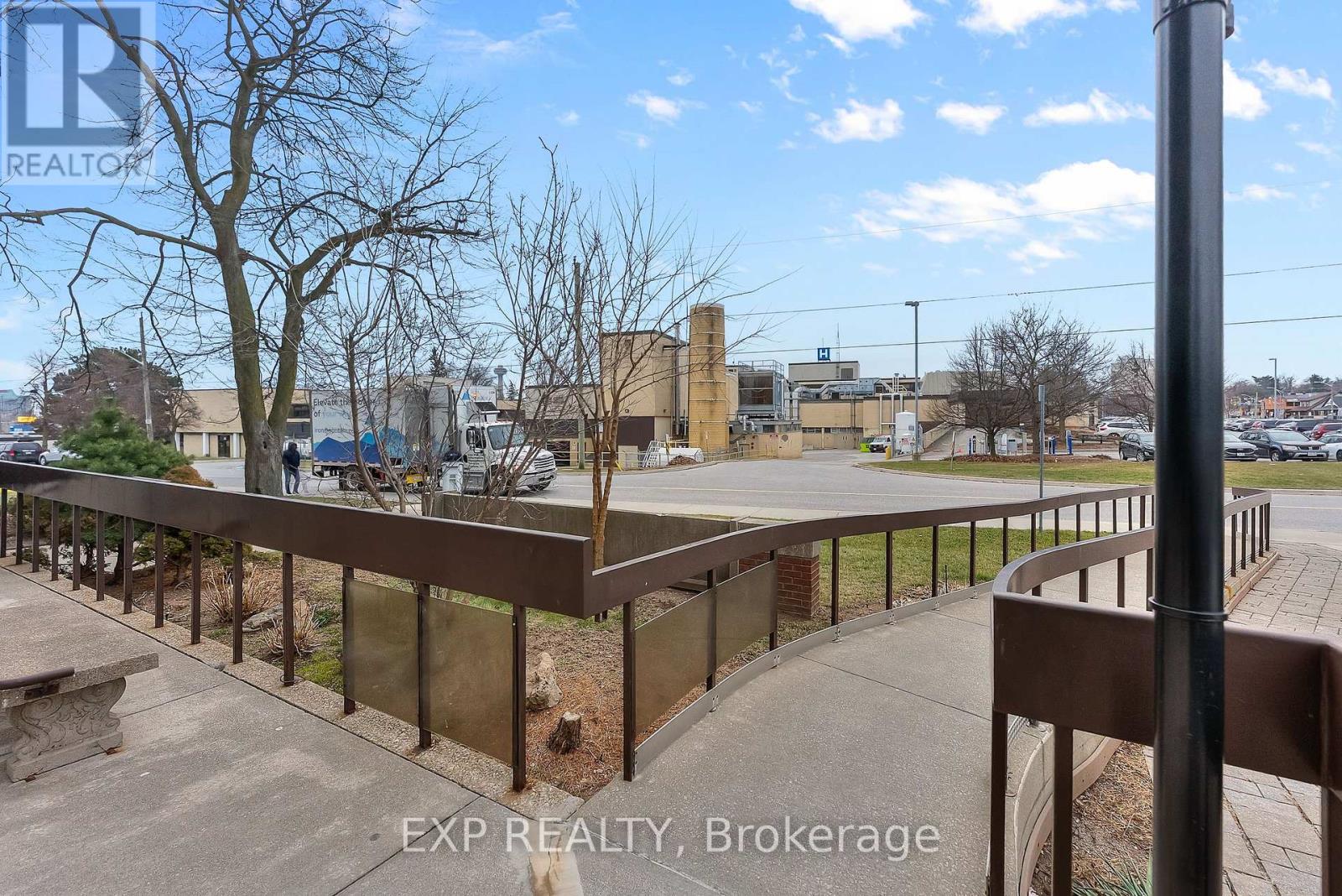 603-604 - 5400 Portage Road, Niagara Falls, Ontario  L2G 5X7 - Photo 4 - X12694138